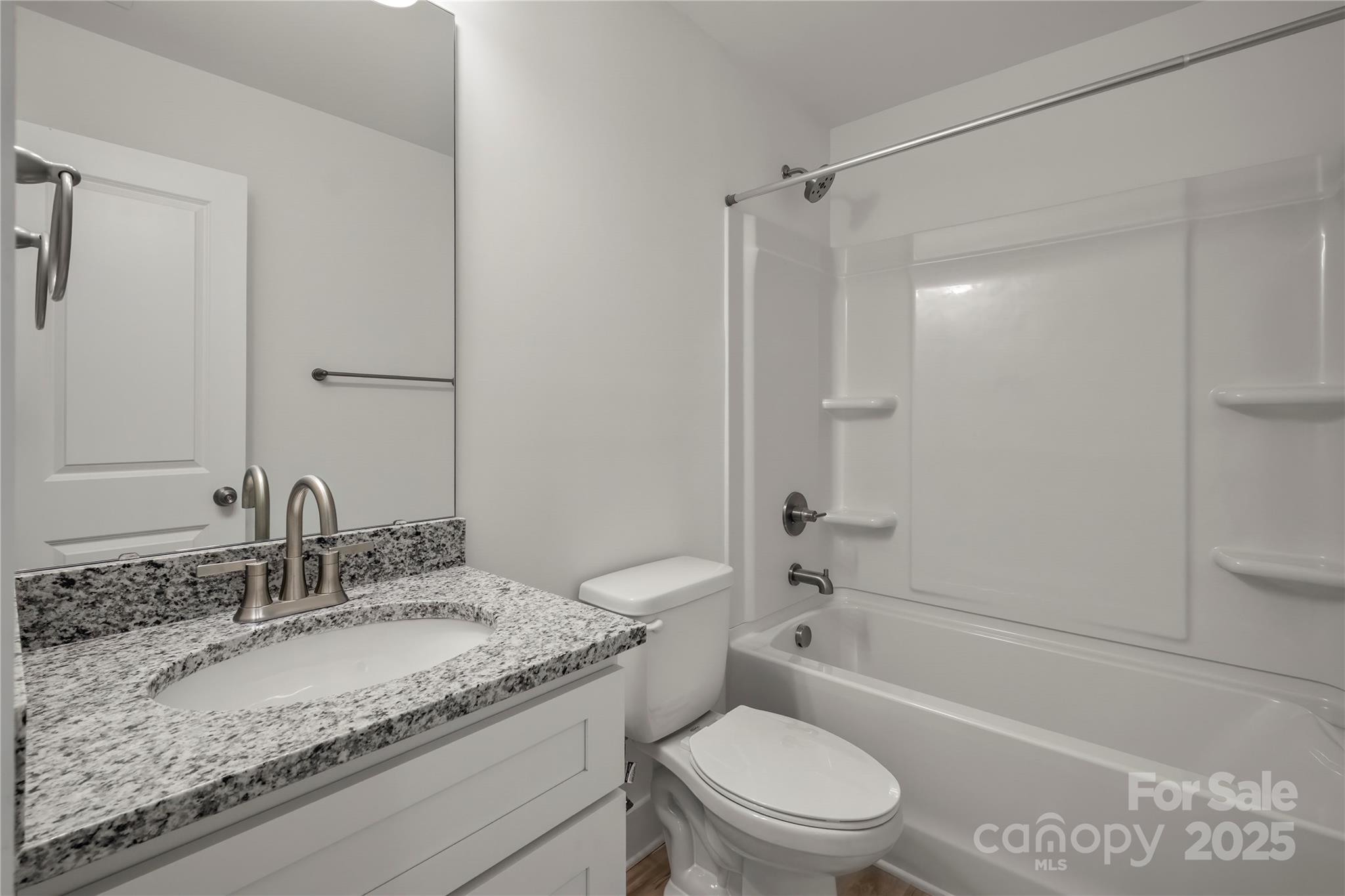 207 S Slack Street Property Photo 16