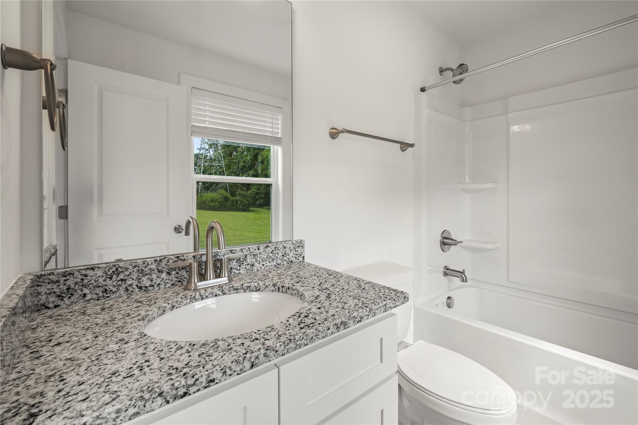 207 S Slack Street Property Photo 17