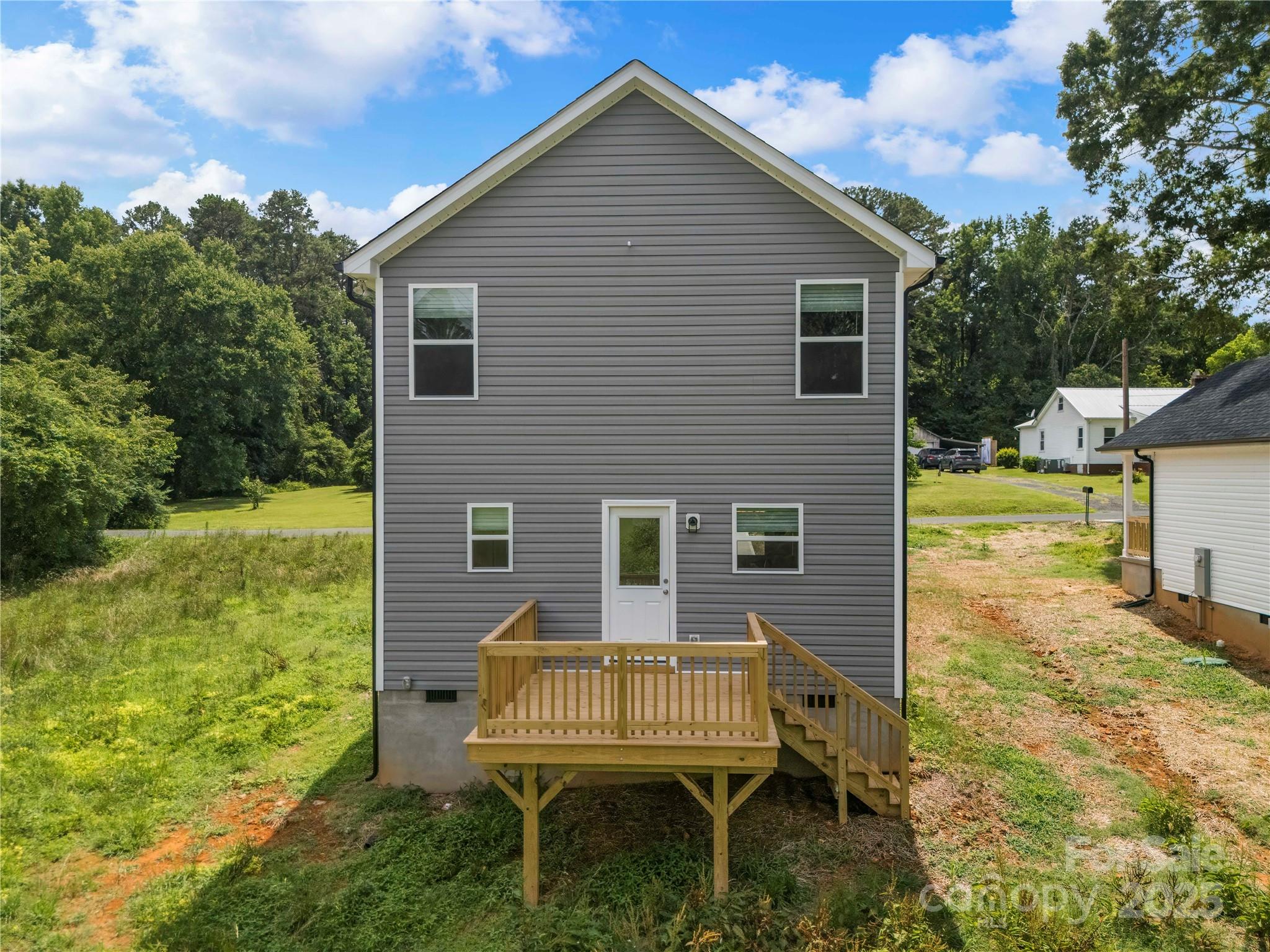 207 S Slack Street Property Photo 27