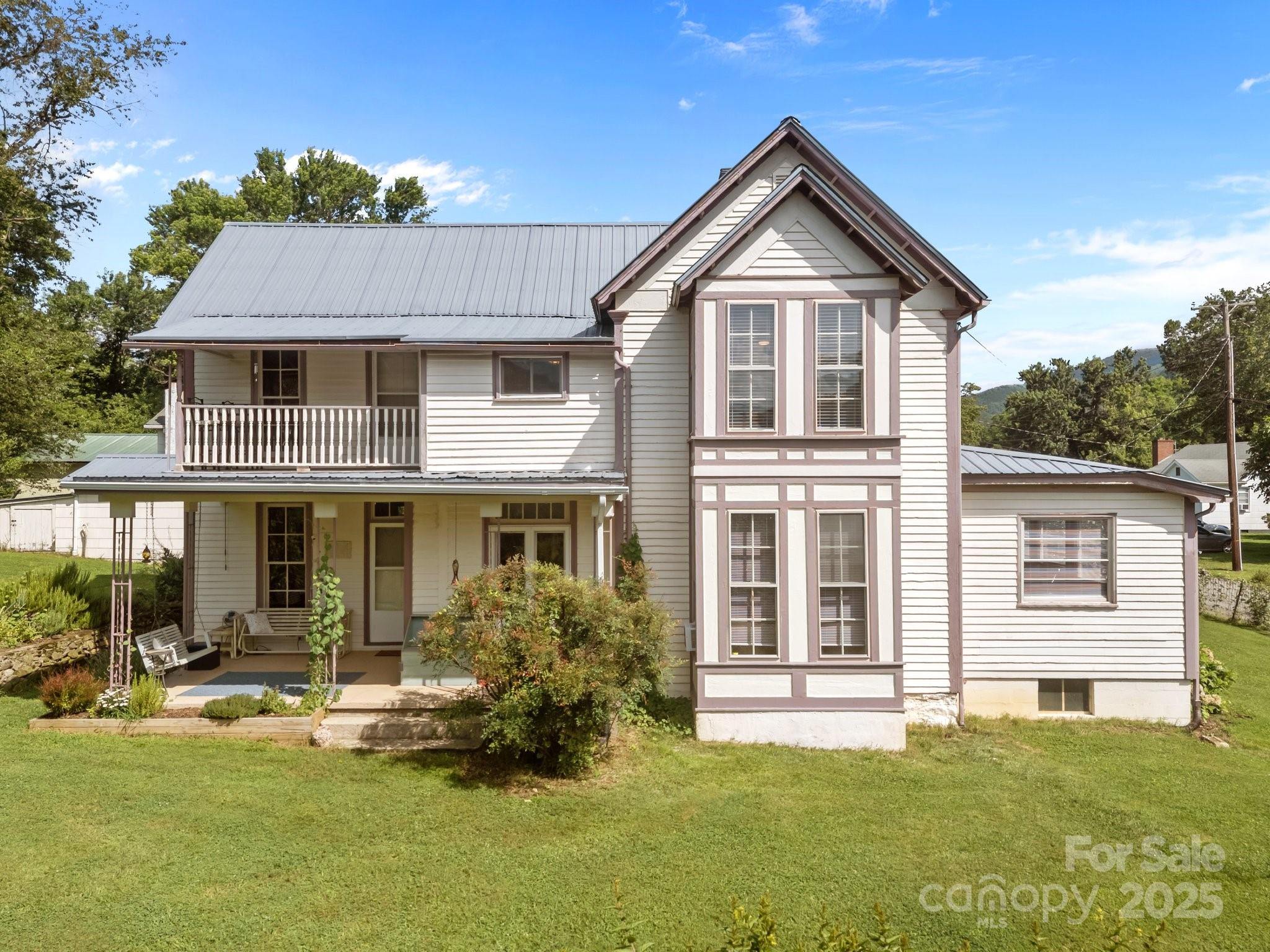 133 Lawson Street Property Photo 1