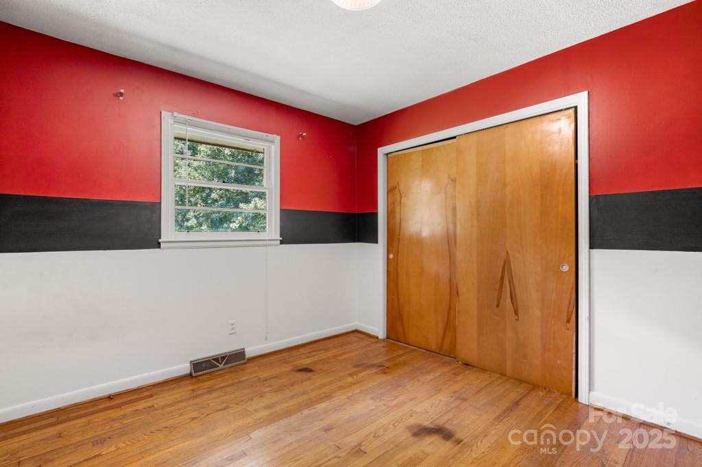 3724 Tadlock Road Property Photo 12