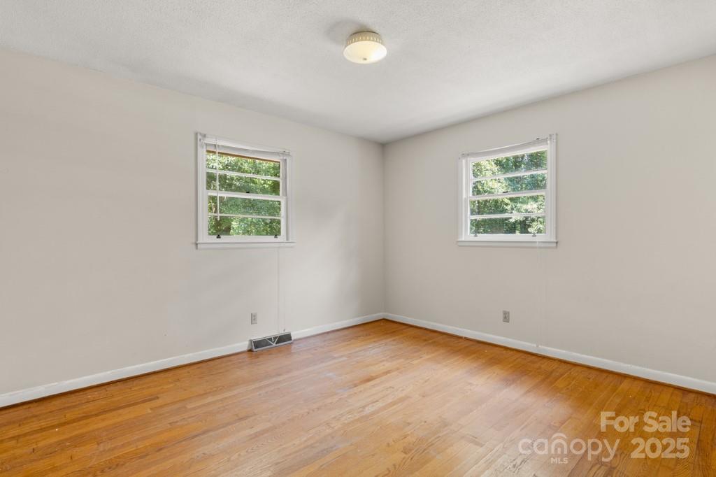 3724 Tadlock Road Property Photo 13