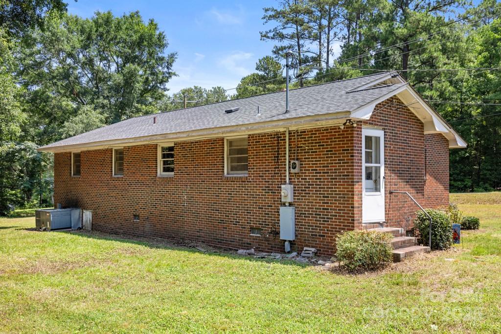 3724 Tadlock Road Property Photo 23