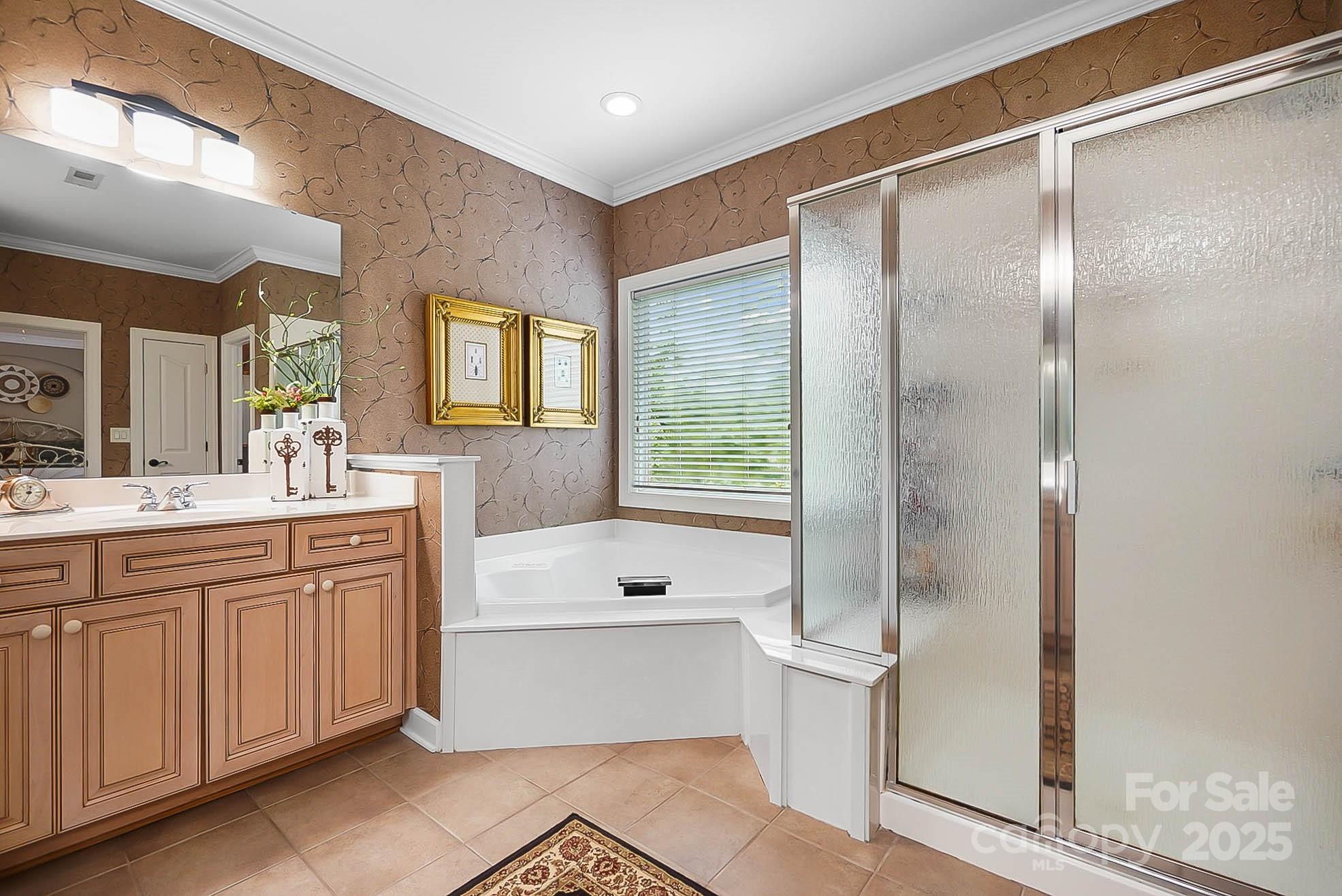 15933 Glen Miro Drive Property Photo 35