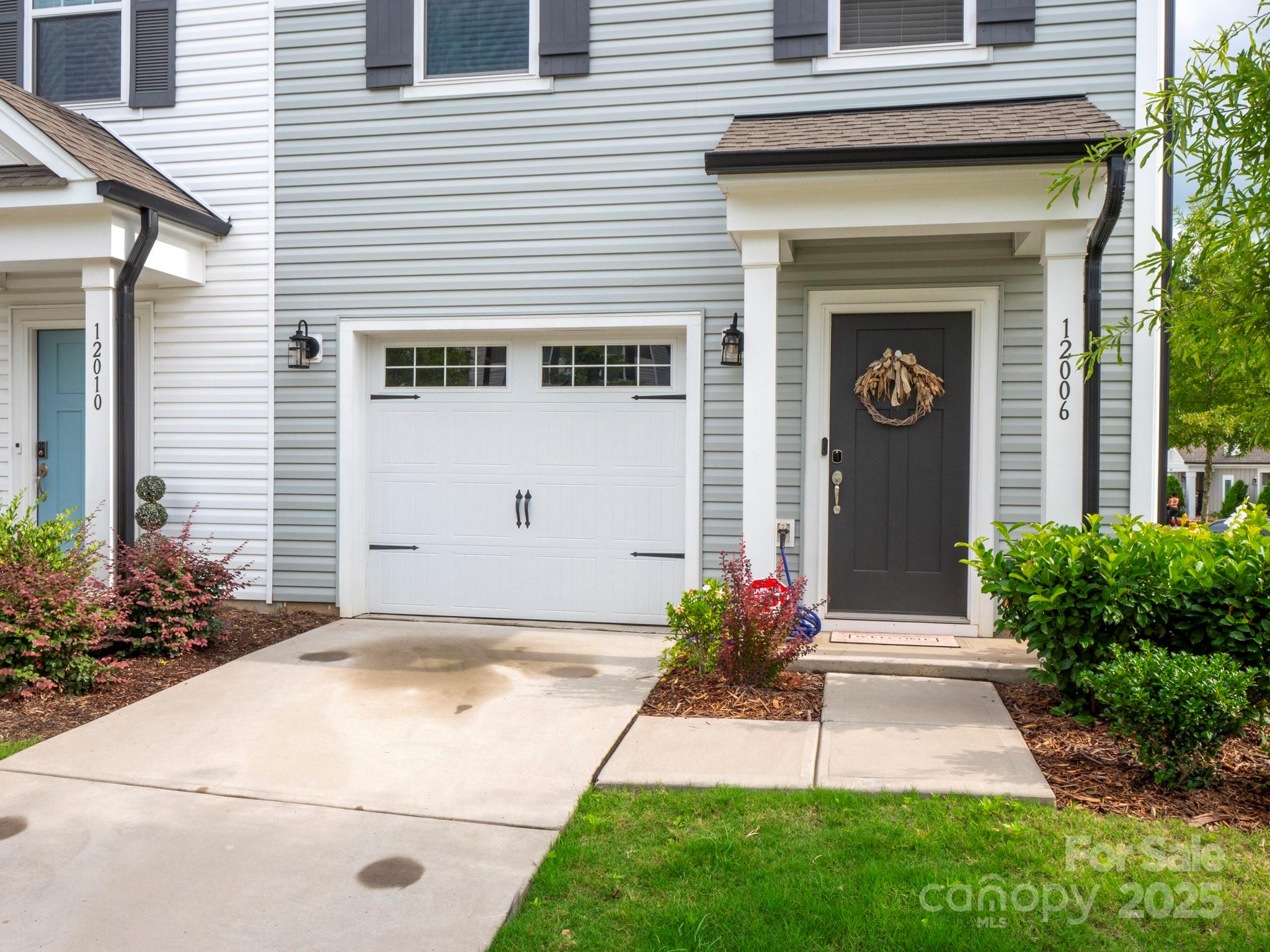12006 Chesapeake Mallard Drive Property Photo 2
