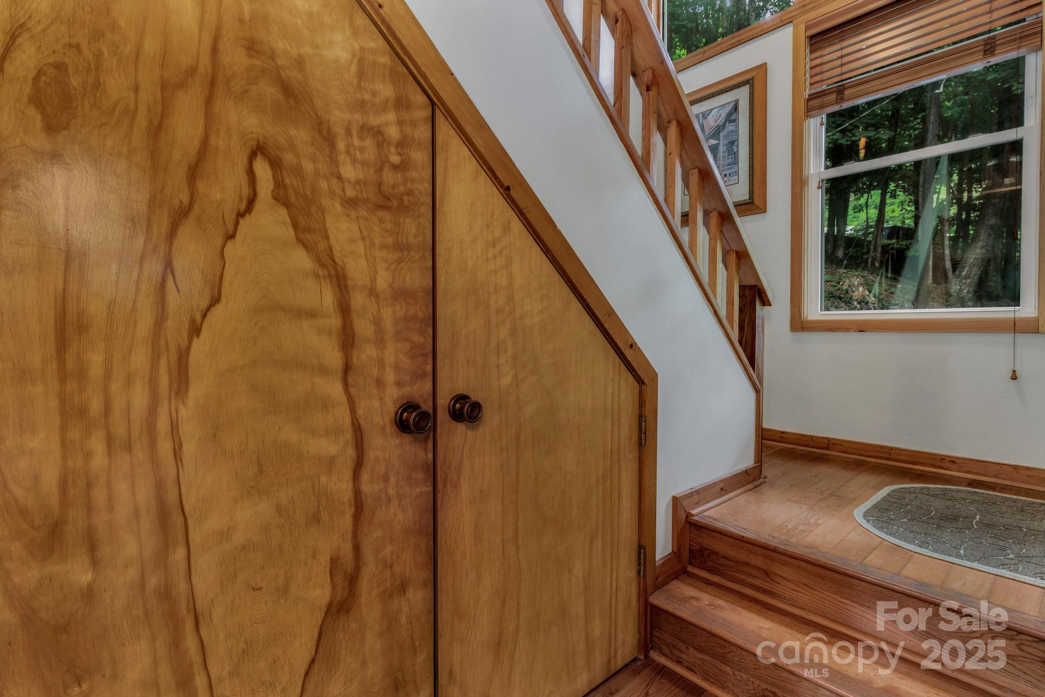 535 Rocky Top Road Property Photo 6