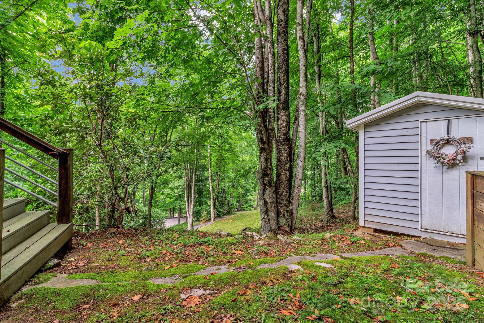 535 Rocky Top Road Property Photo 35