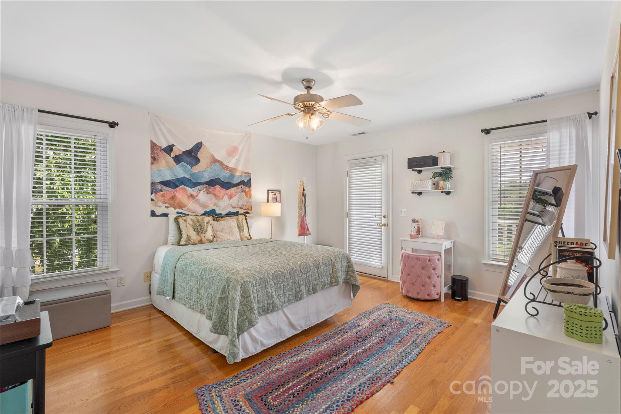 5712 Burck Drive Property Photo 14