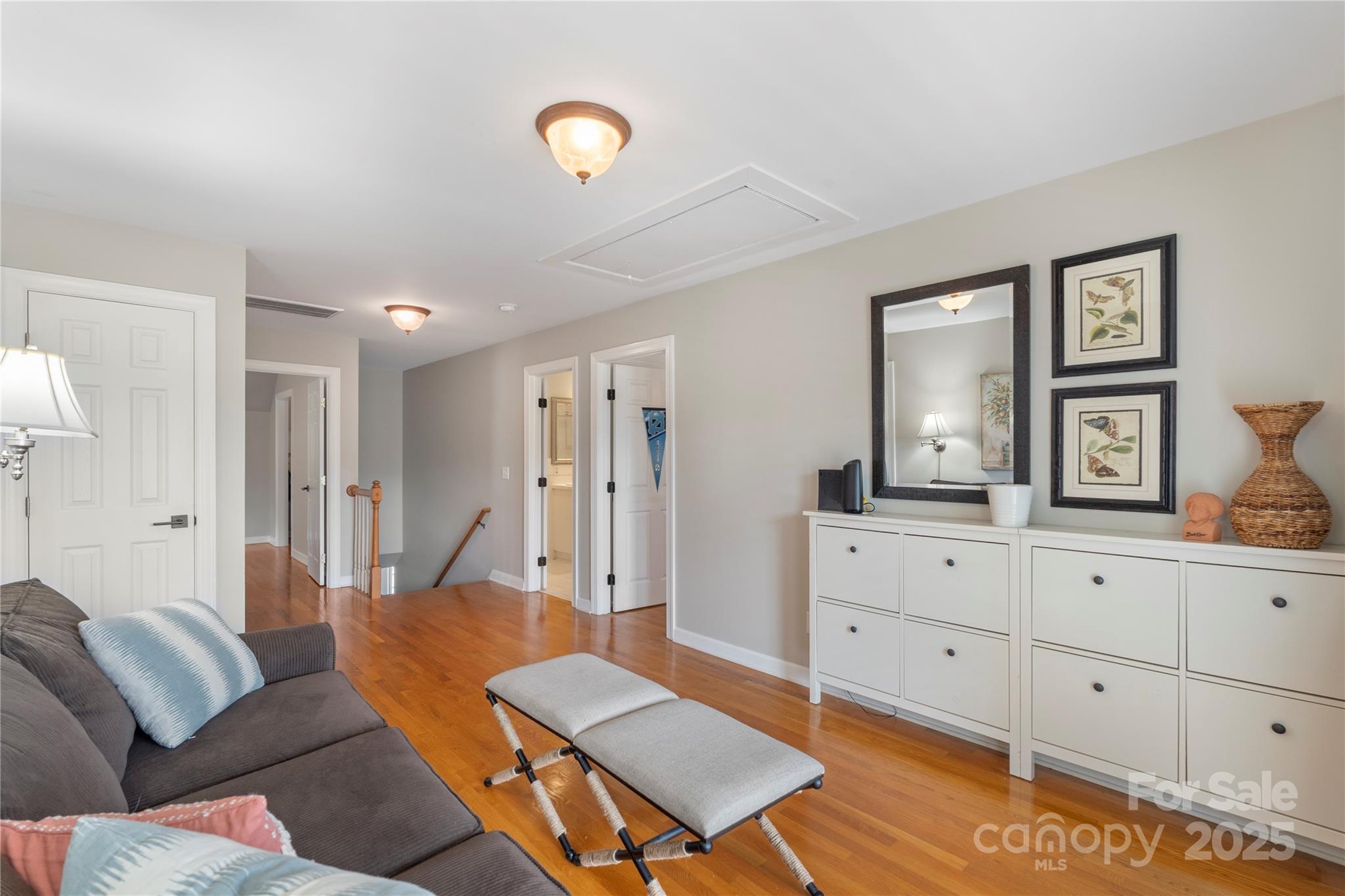 5712 Burck Drive Property Photo 16
