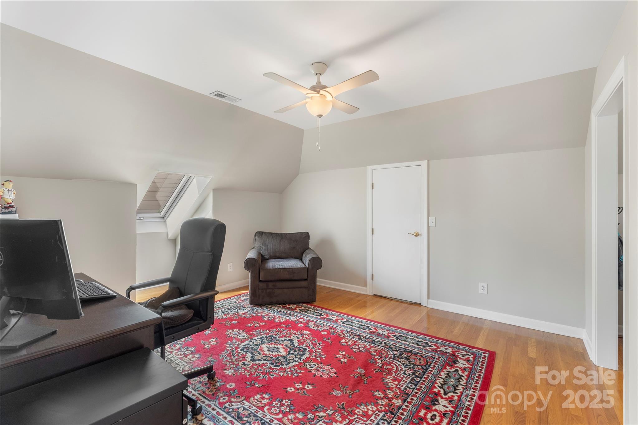 5712 Burck Drive Property Photo 20