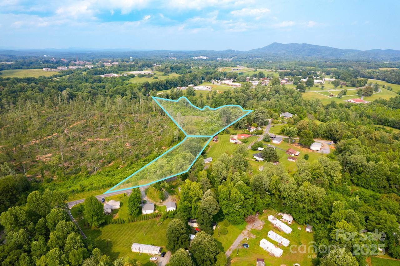 114 Williams Road Property Photo 9