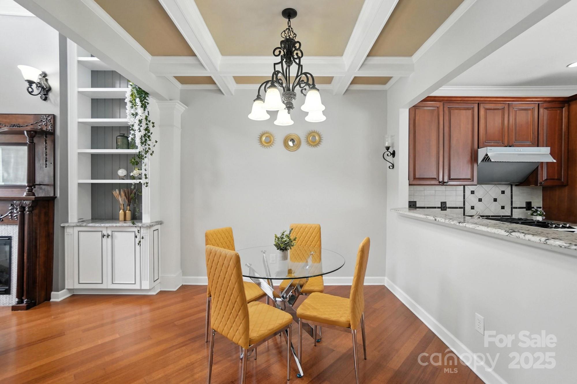6622 Beverly Springs Drive Property Photo 6