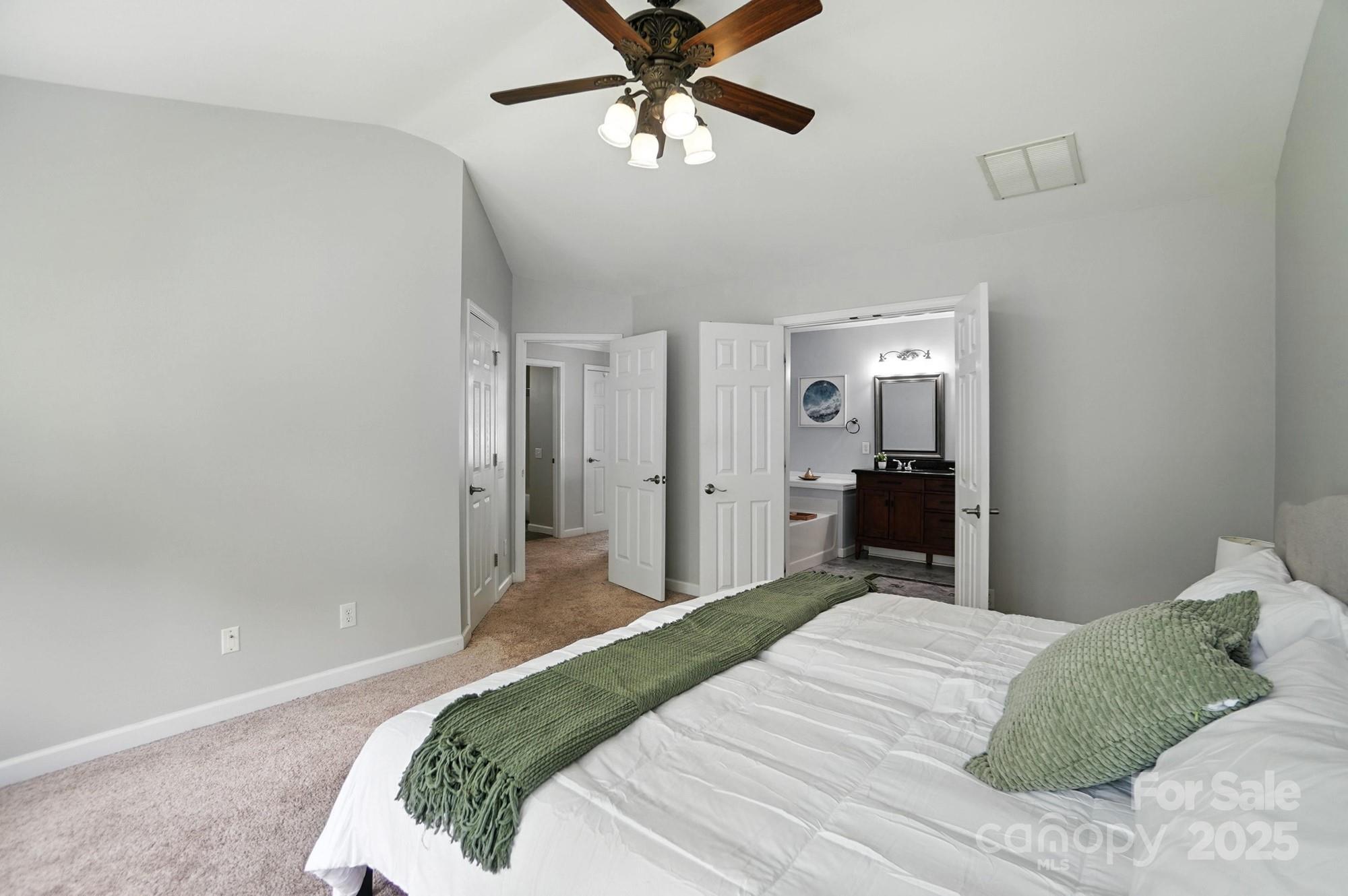 6622 Beverly Springs Drive Property Photo 17