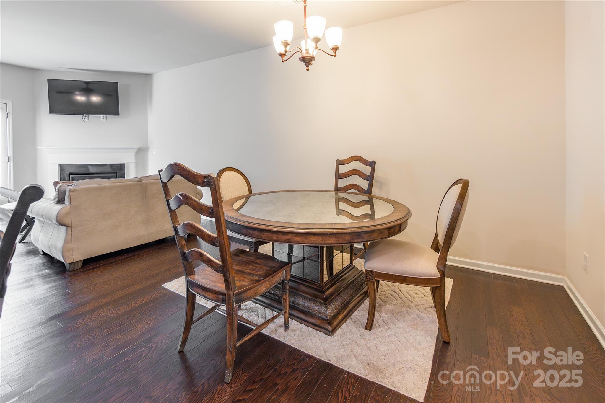 2784 Sawbridge Lane Property Photo 20