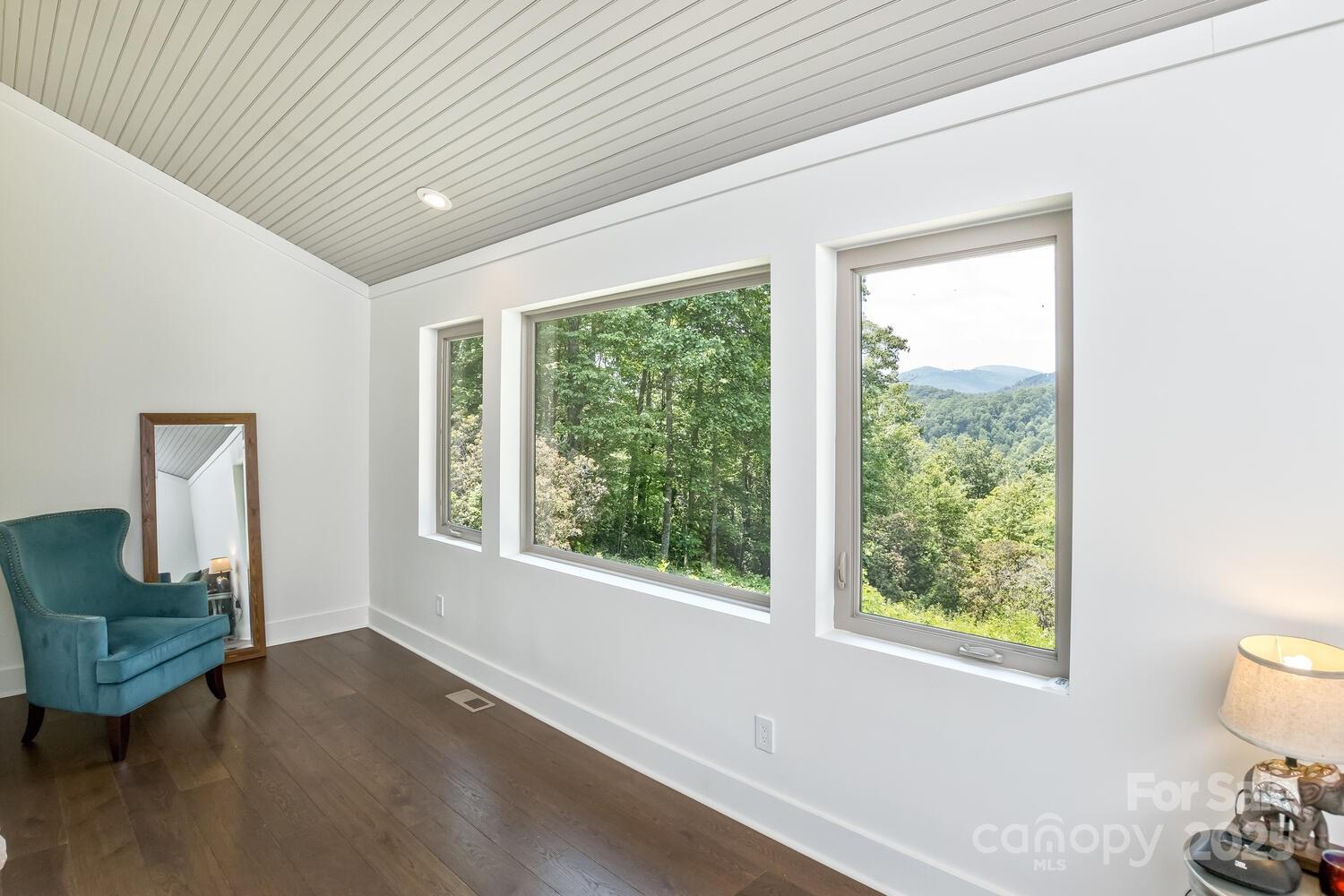 126 And 111 Visionview Way Property Photo 10