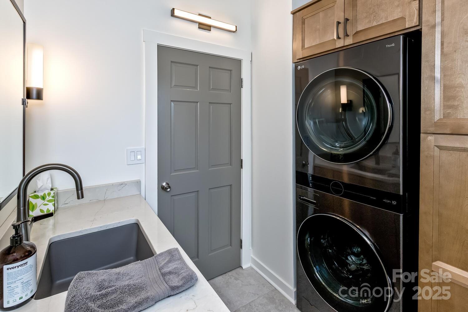 126 And 111 Visionview Way Property Photo 14