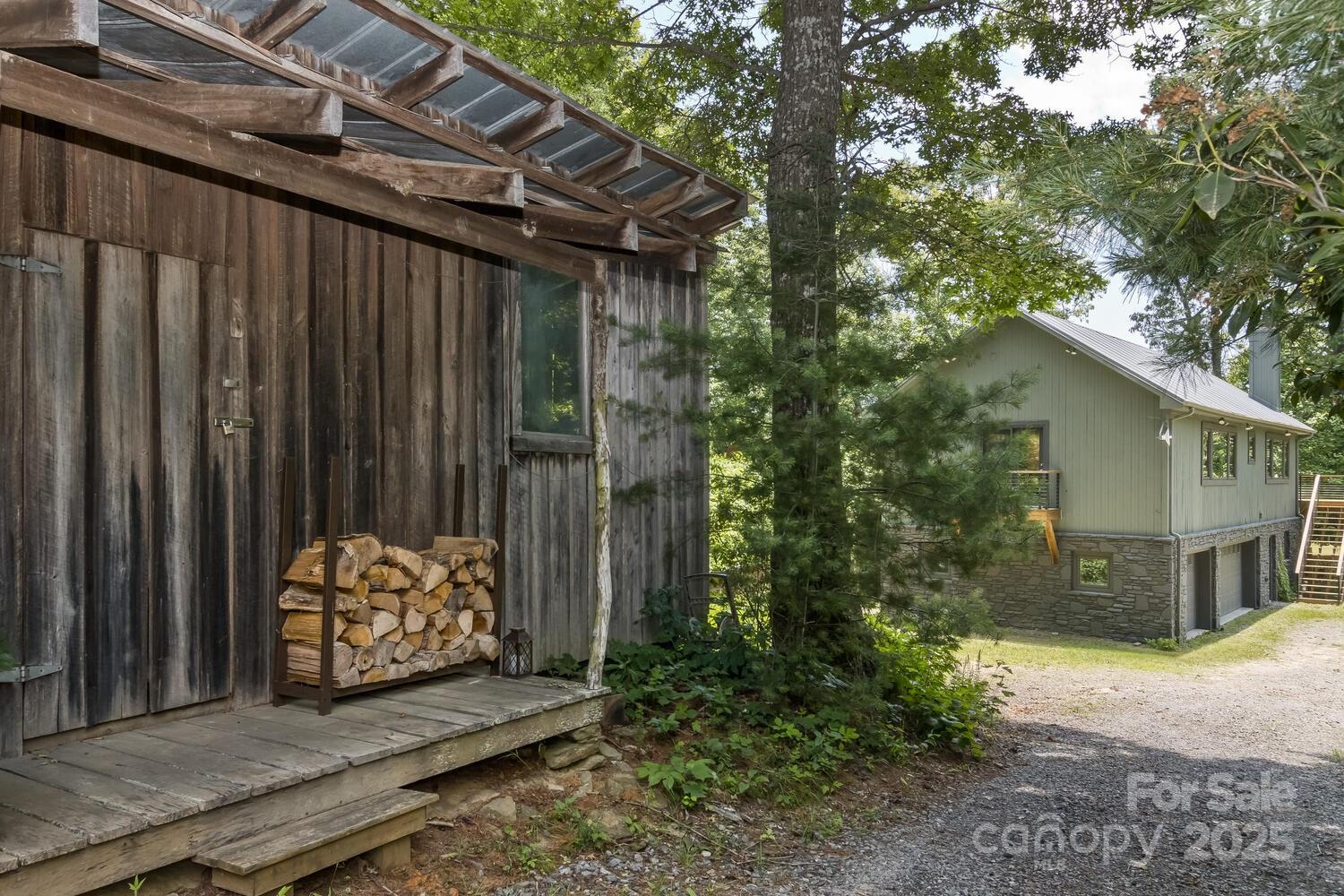 126 And 111 Visionview Way Property Photo 34