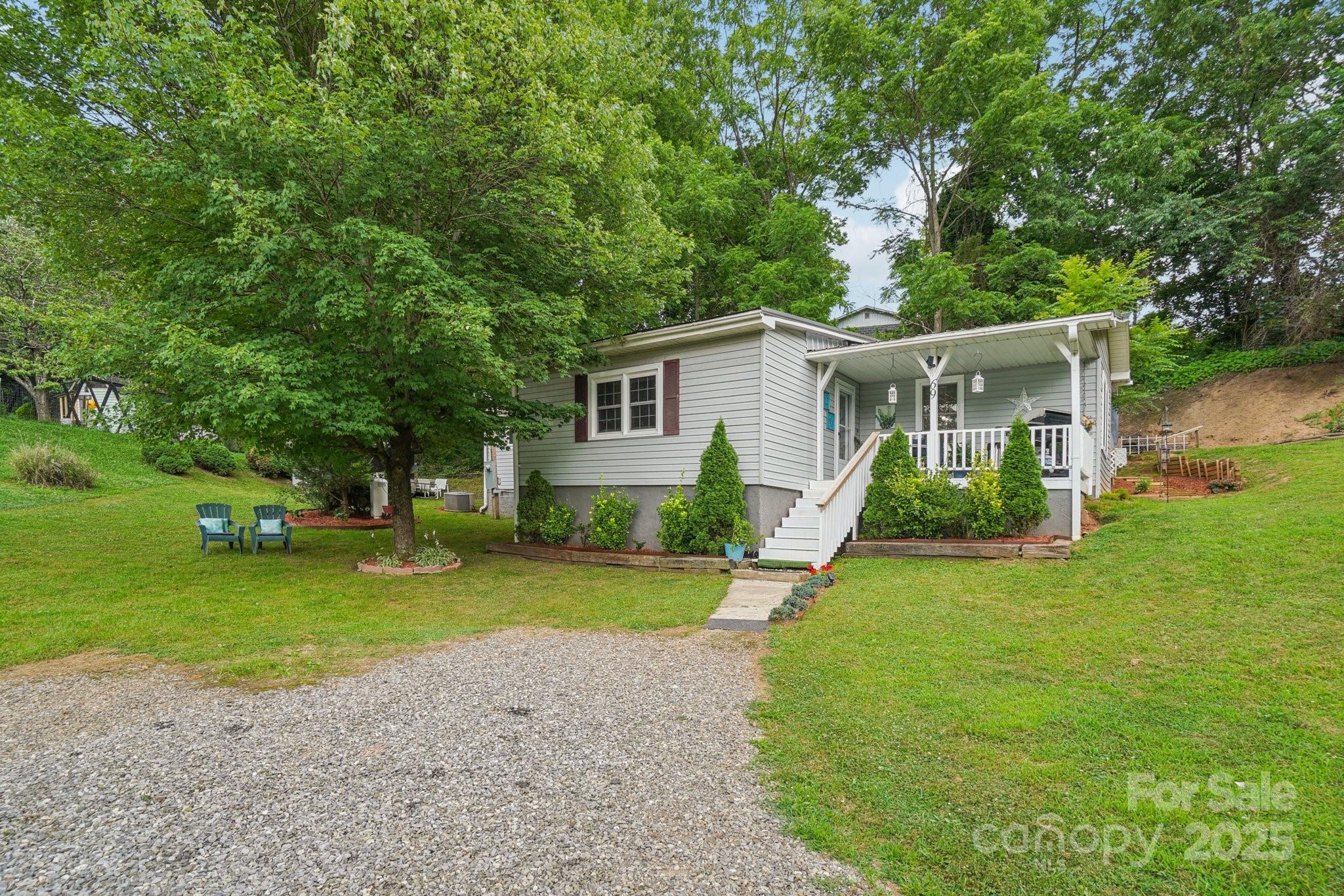 69 Devlin Street Property Image