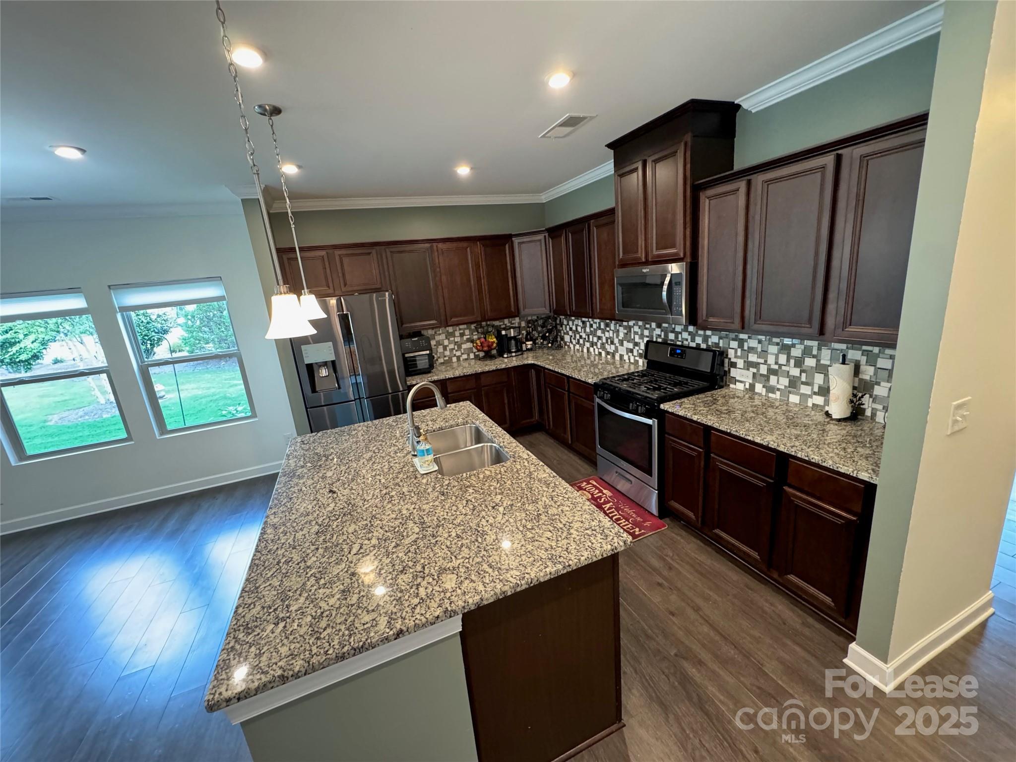 4641 Collingham Drive Property Photo 9
