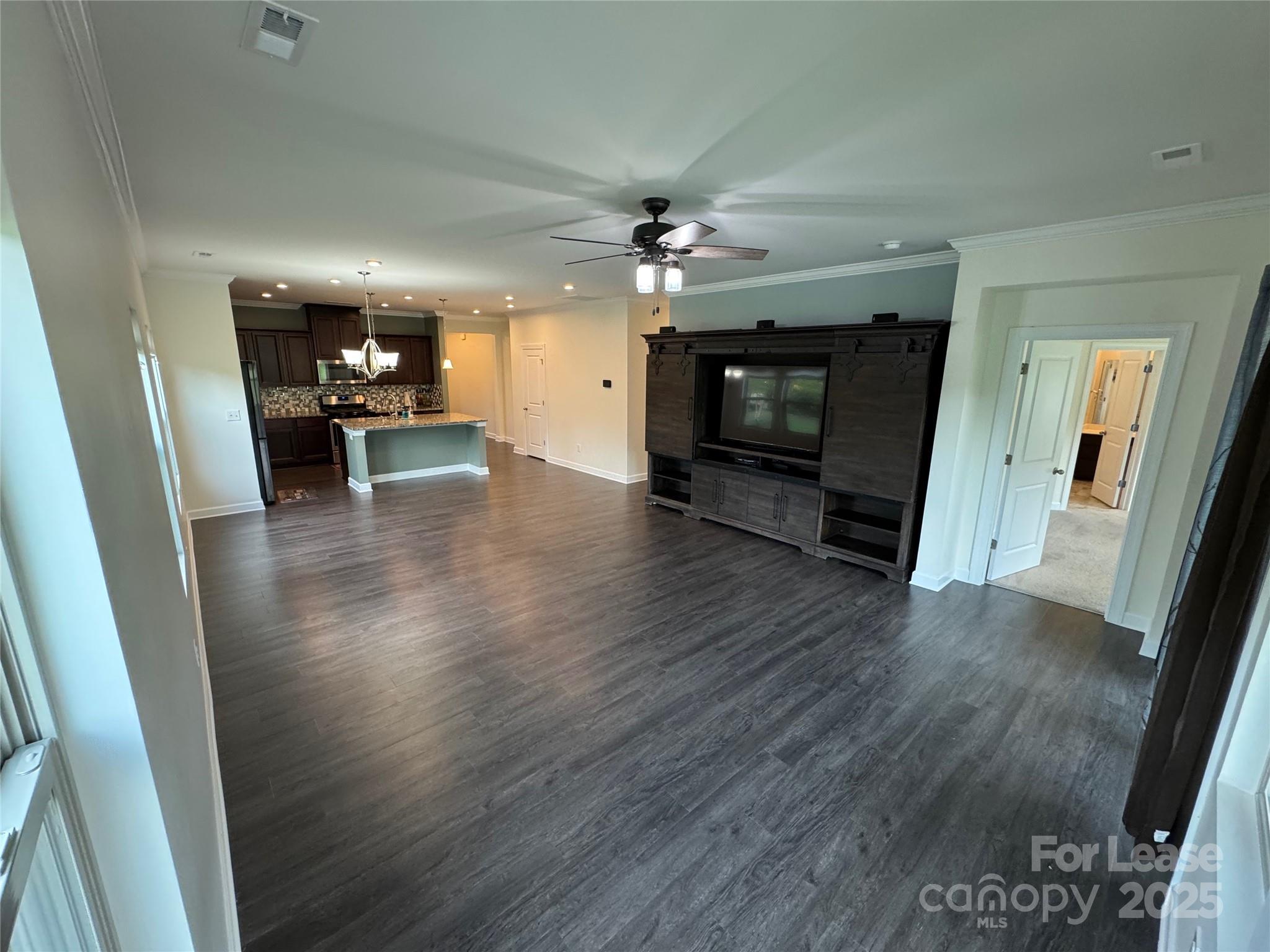 4641 Collingham Drive Property Photo 11