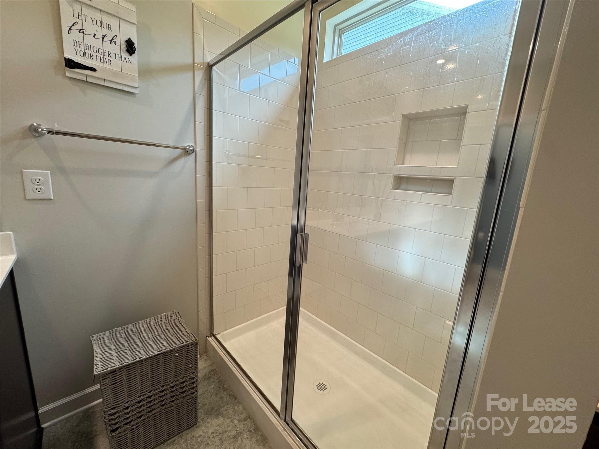 4641 Collingham Drive Property Photo 21