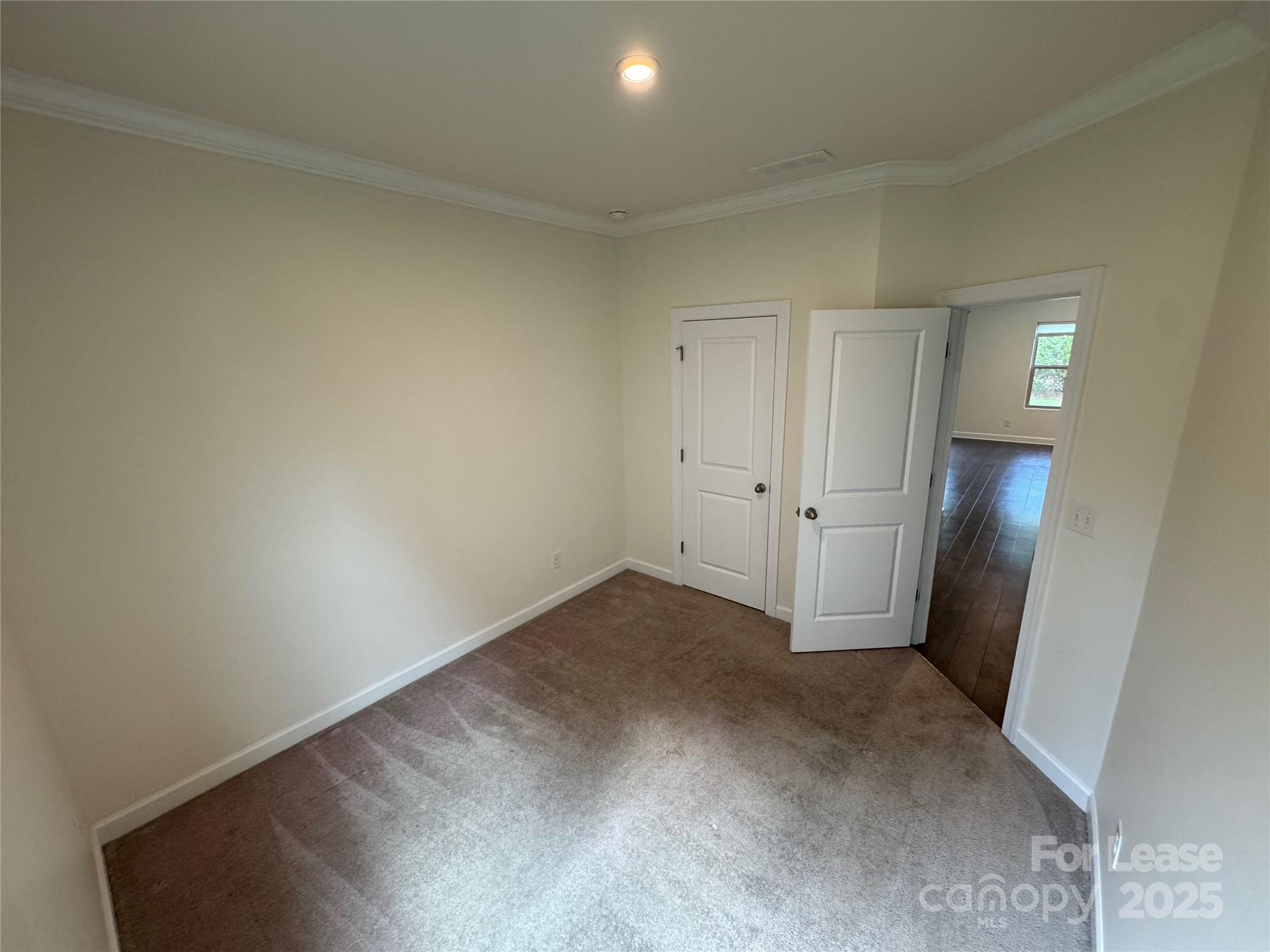 4641 Collingham Drive Property Photo 29