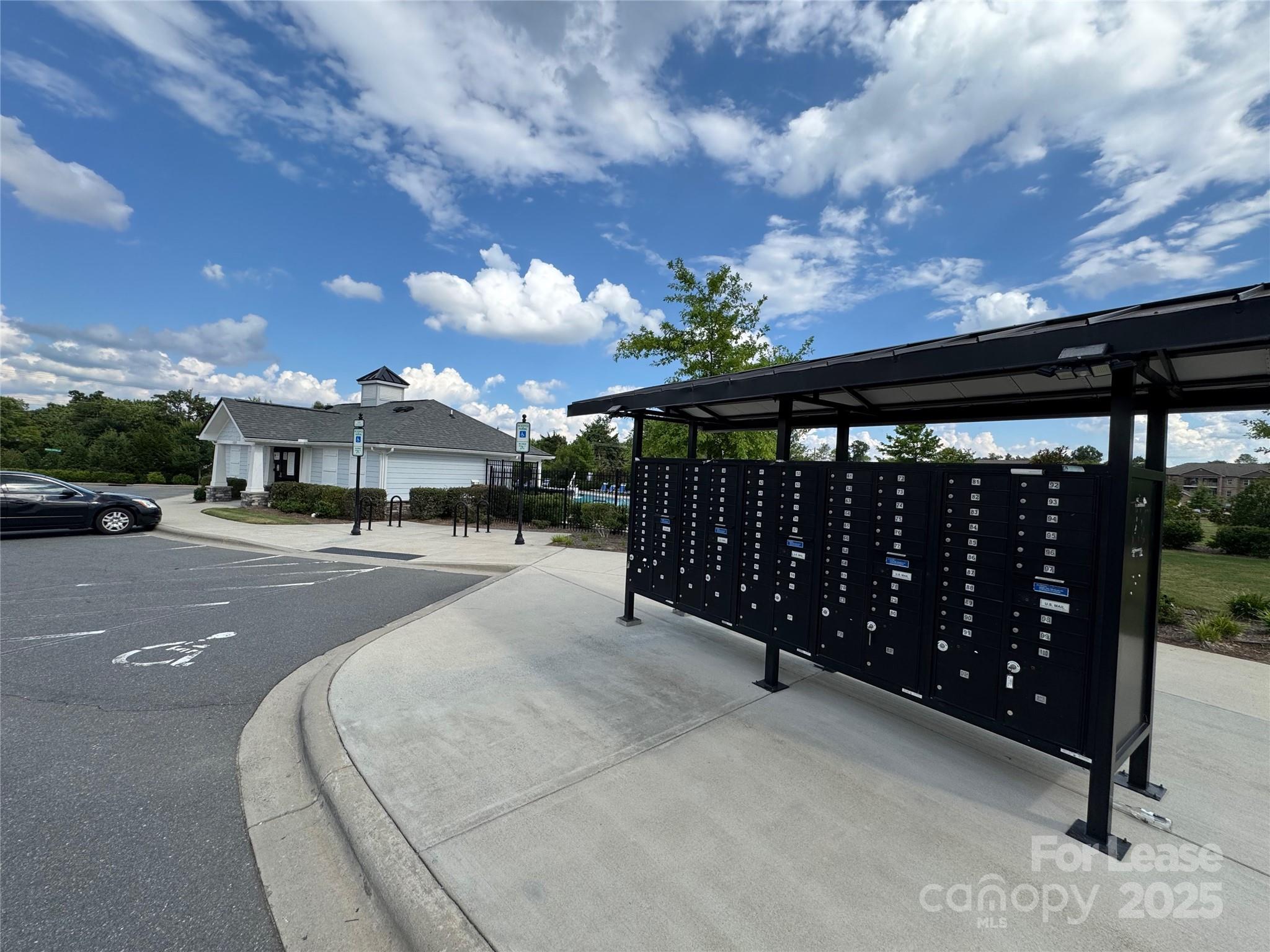 4641 Collingham Drive Property Photo 43