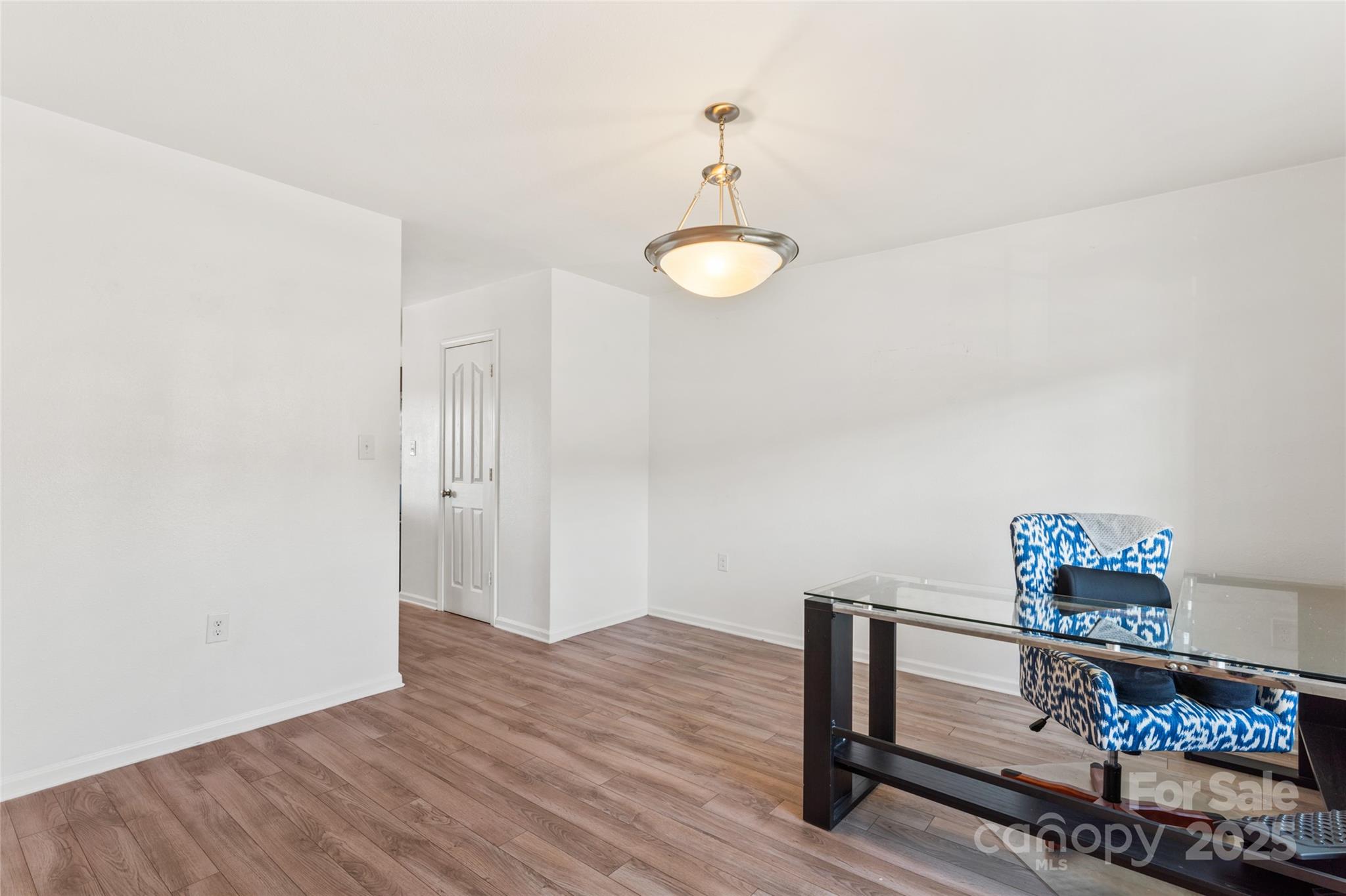 1813 Eastway Drive Property Photo 19
