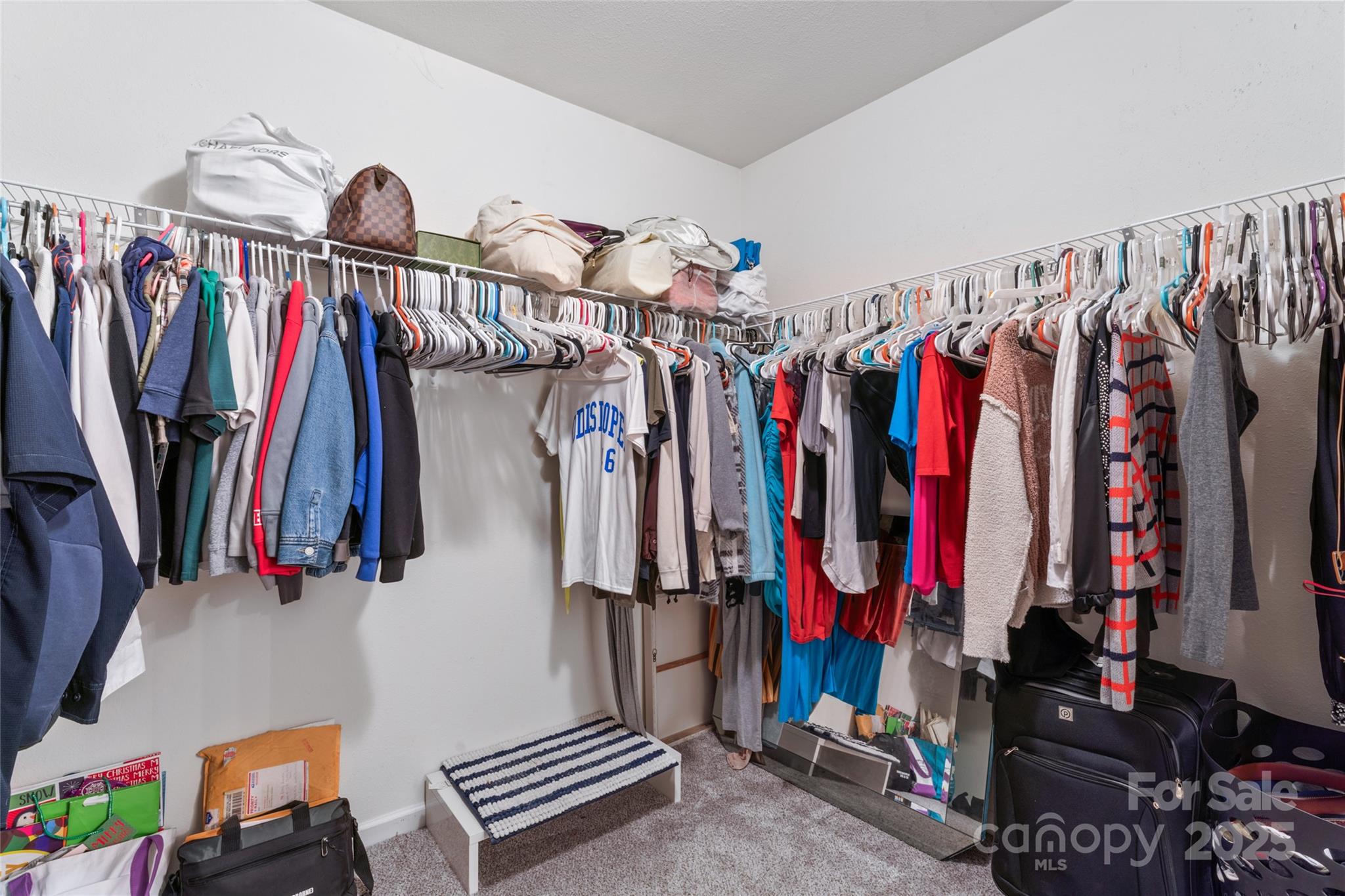 1813 Eastway Drive Property Photo 34
