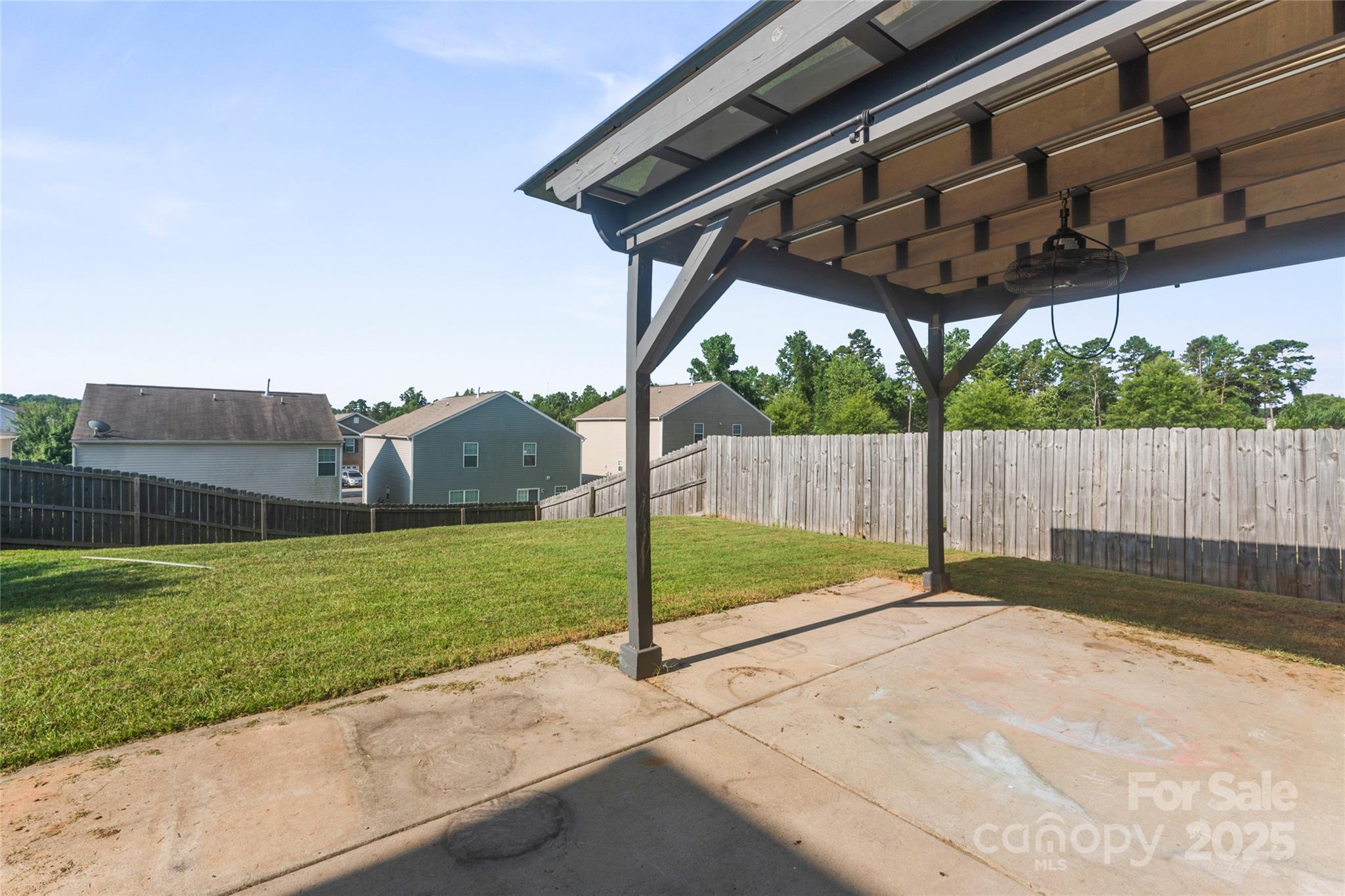 1813 Eastway Drive Property Photo 39