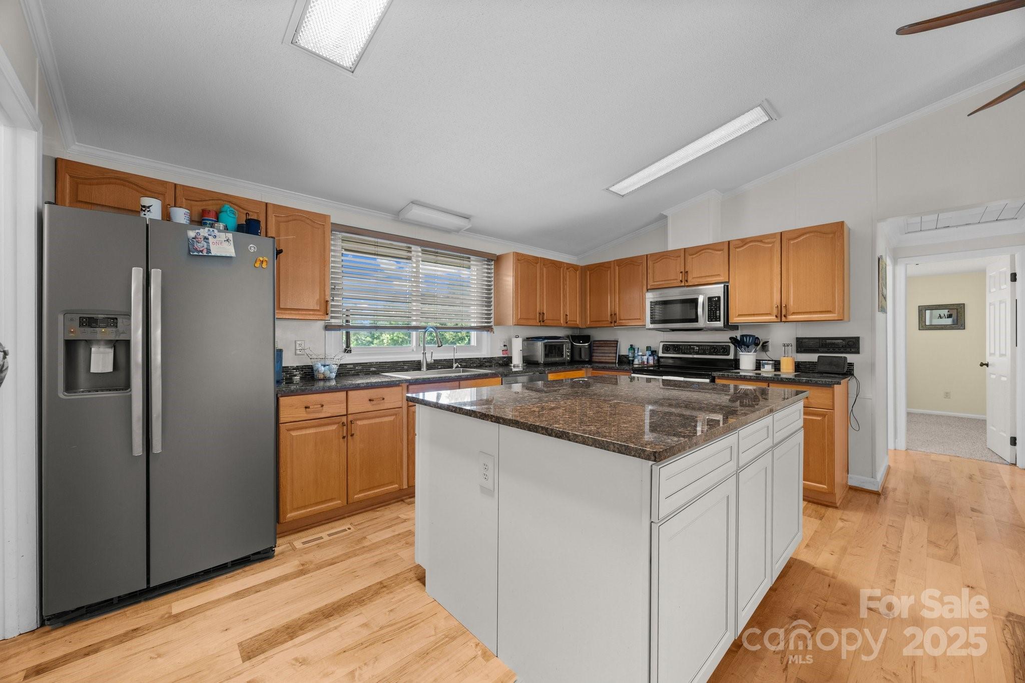 976 Howell Road Property Photo 22