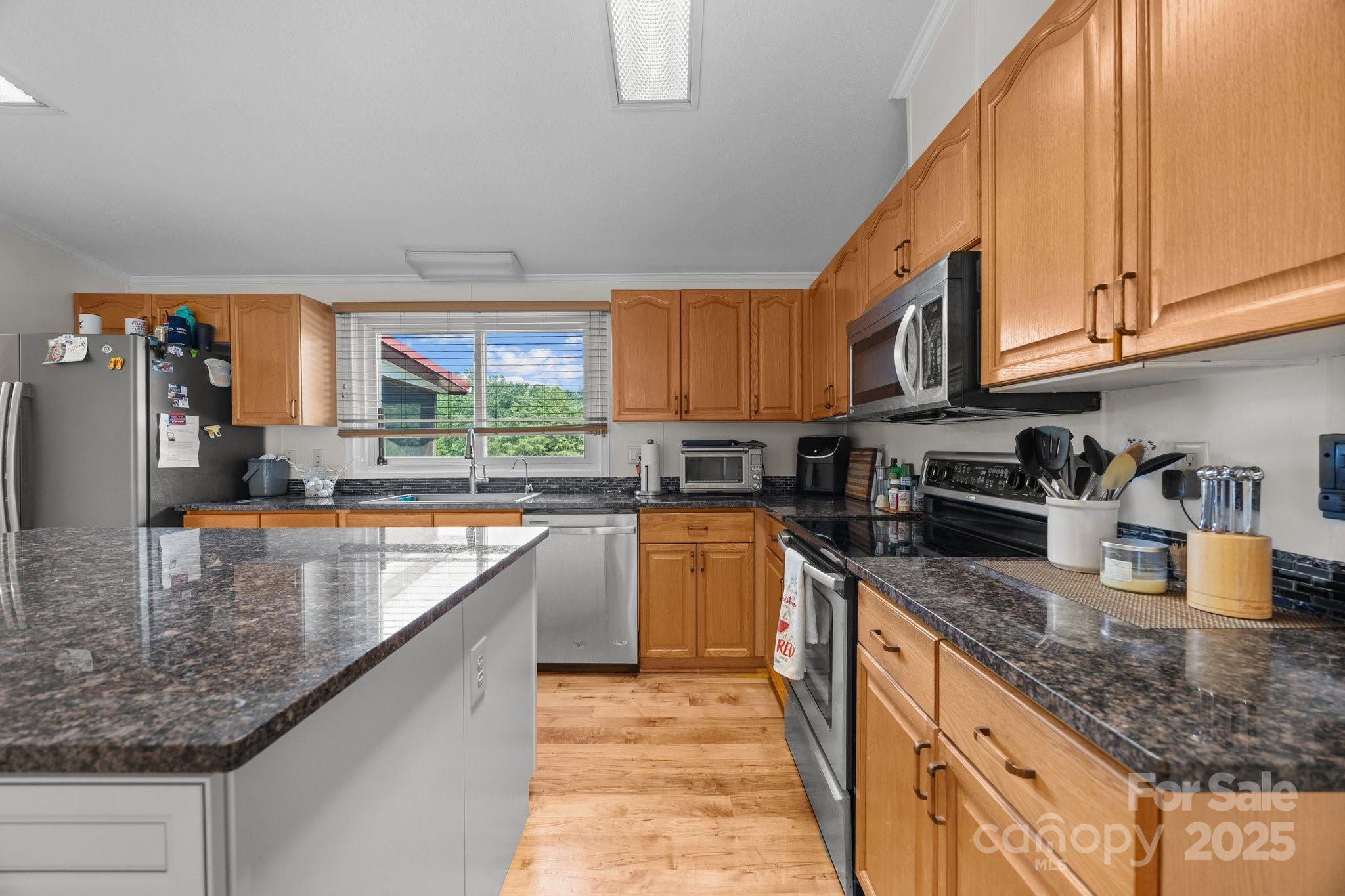 976 Howell Road Property Photo 24