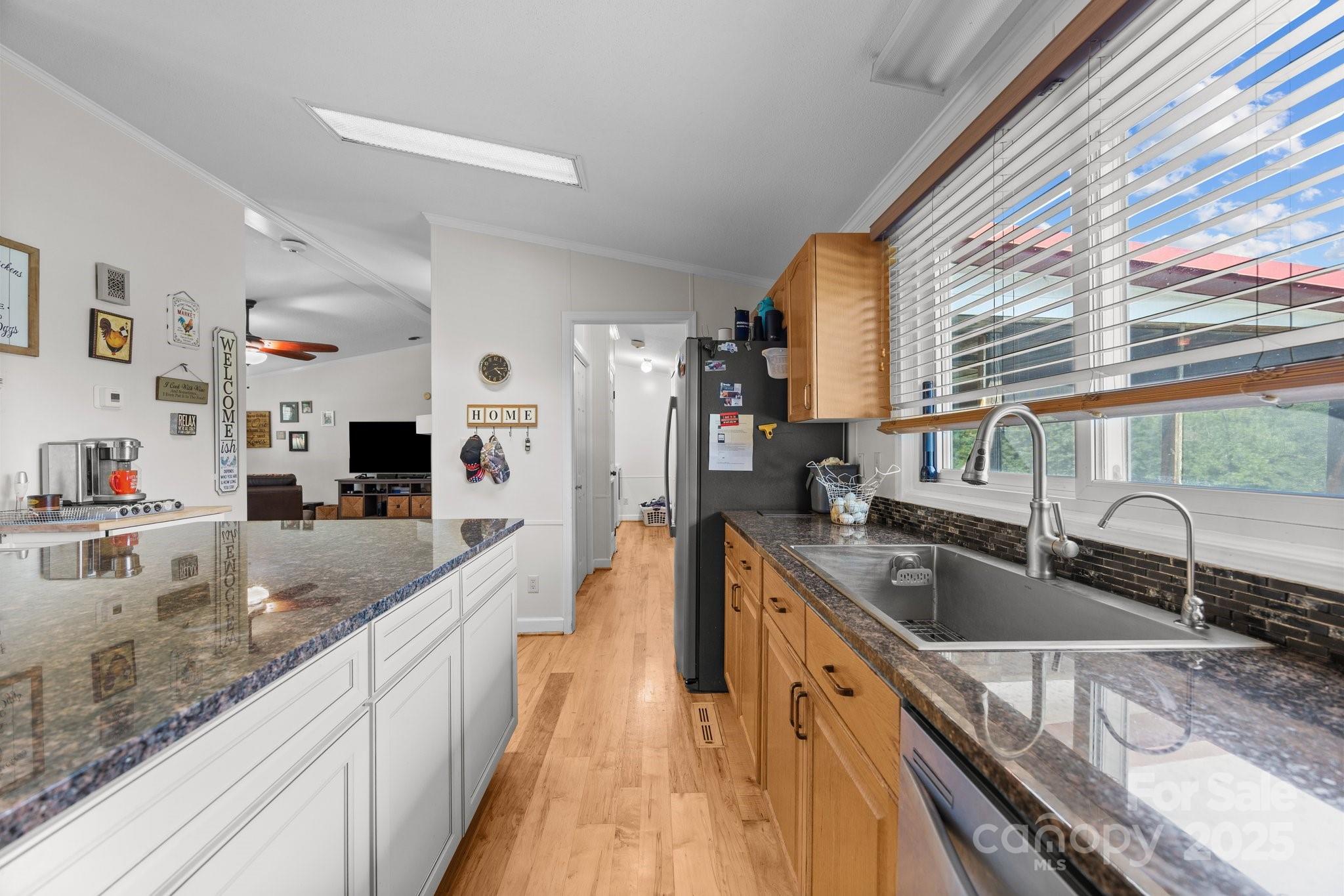 976 Howell Road Property Photo 33