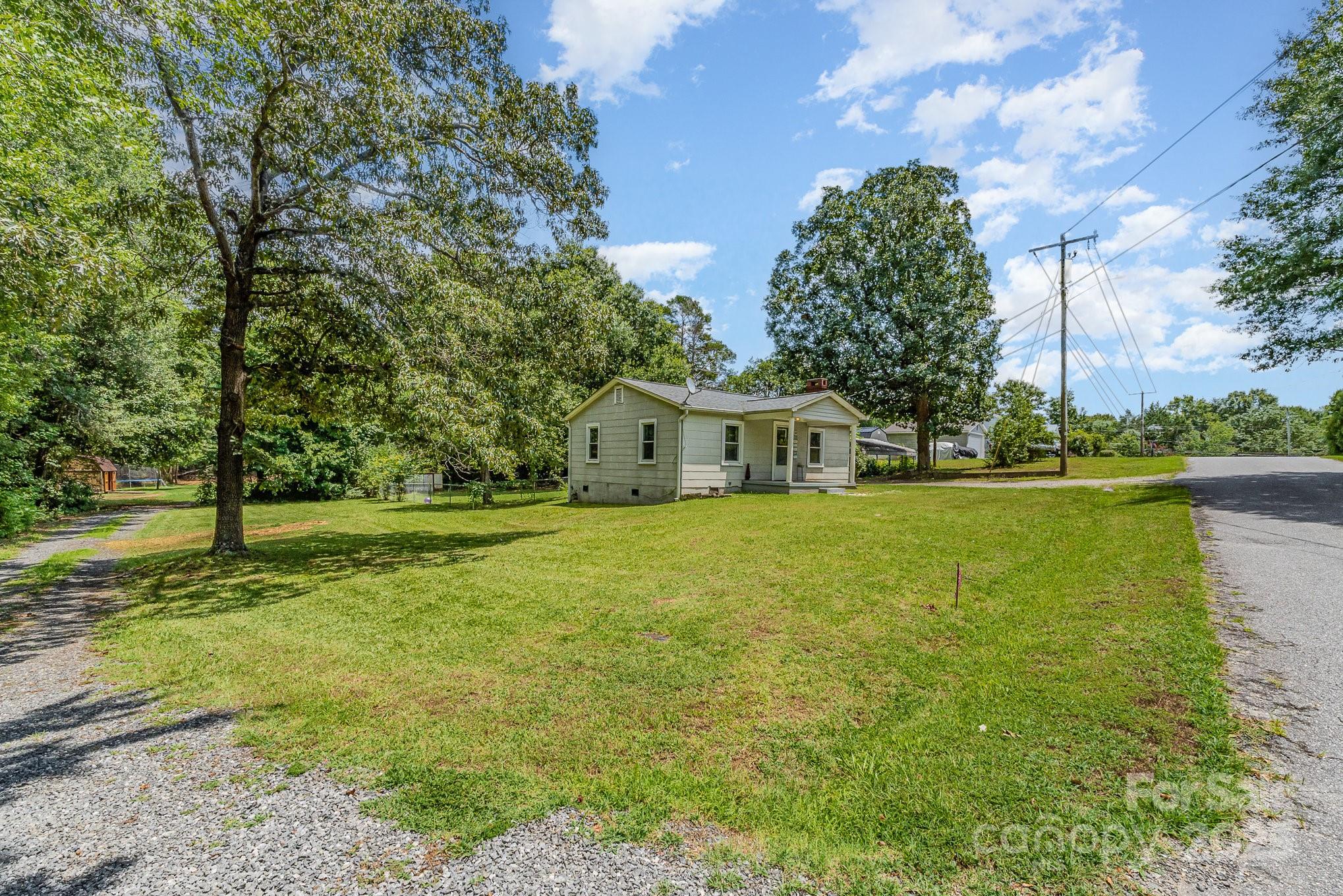 60 37th Street Property Photo 3