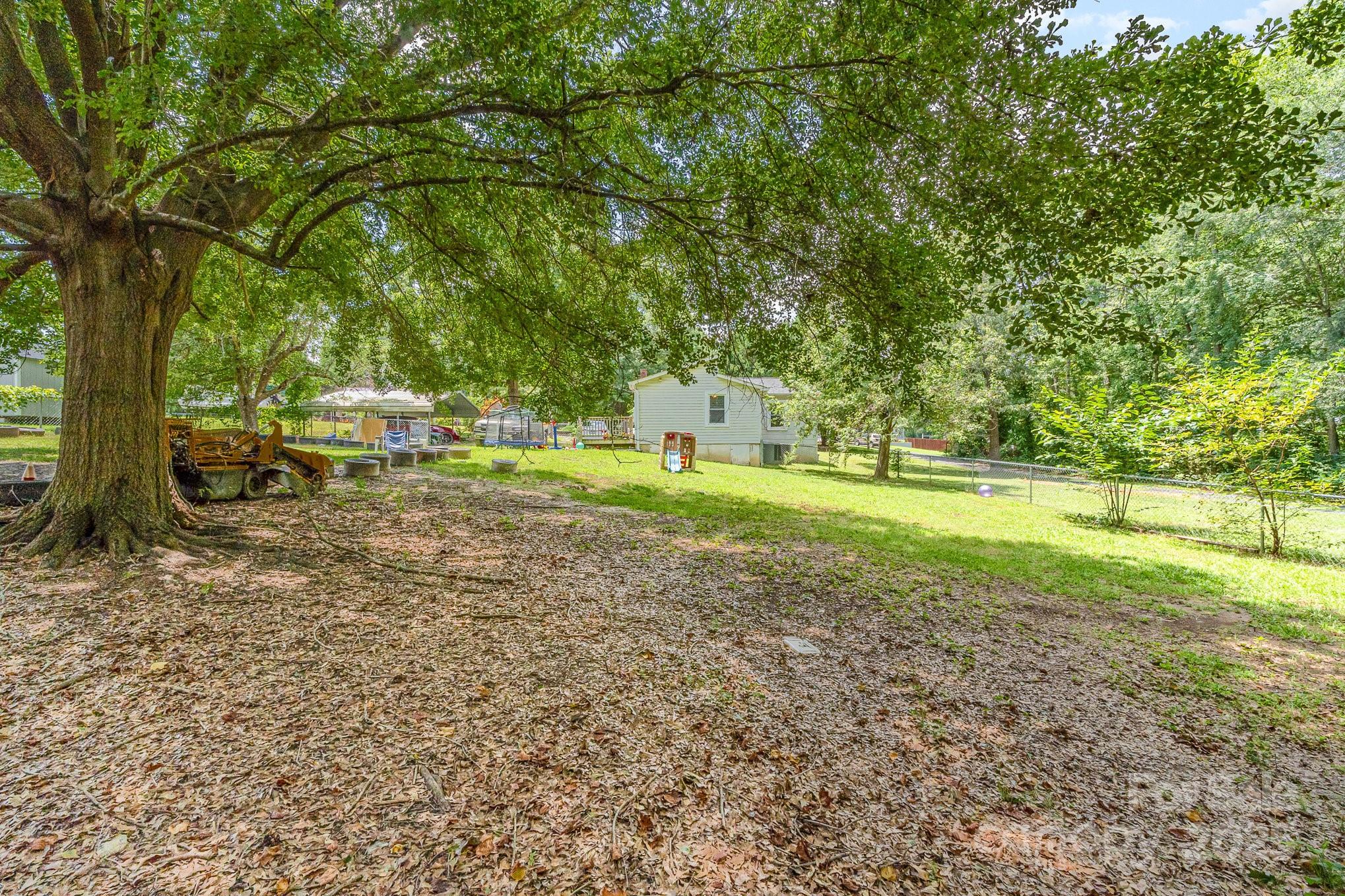 60 37th Street Property Photo 10