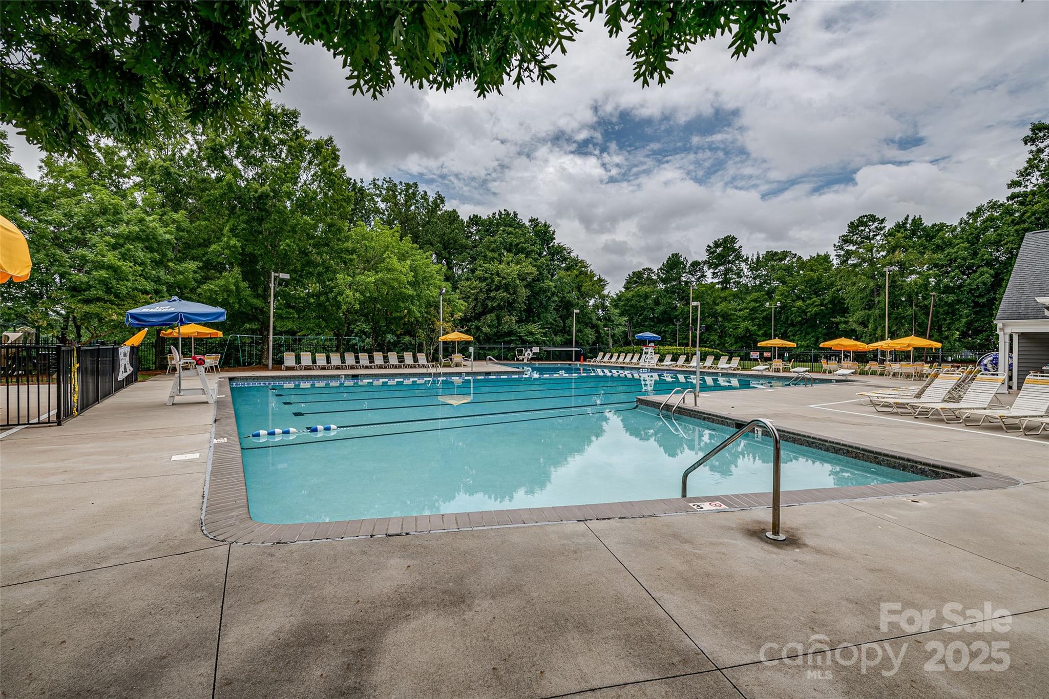4308 Saxonbury Way Property Photo 21