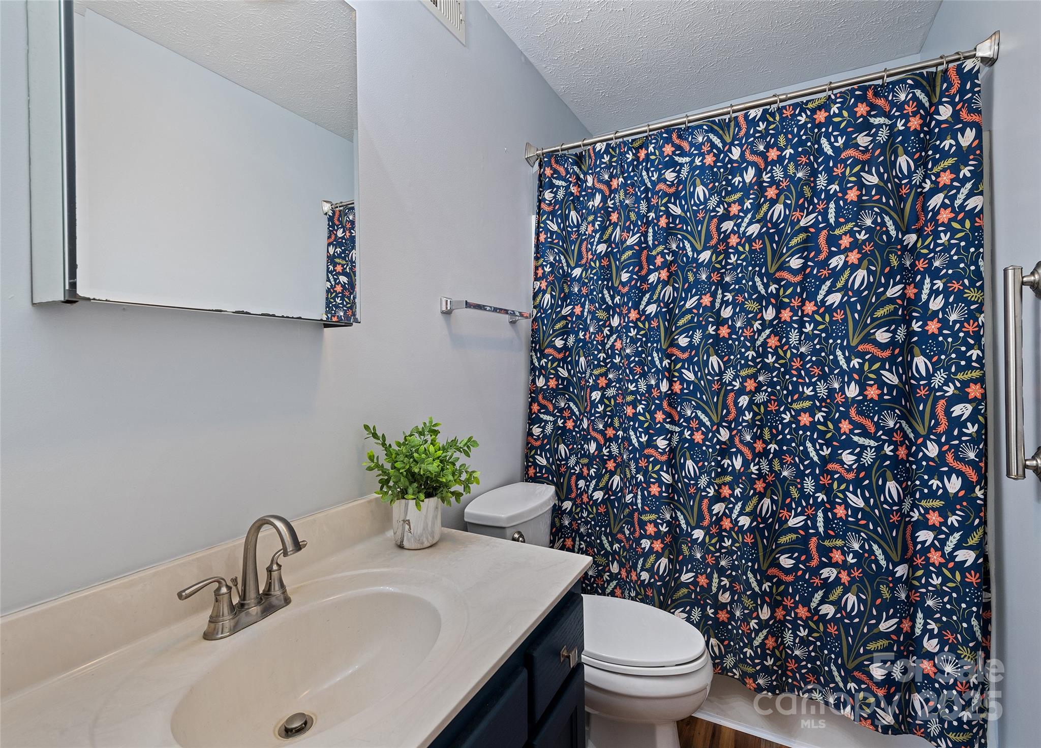 208 Tuckaway Road Property Photo 14