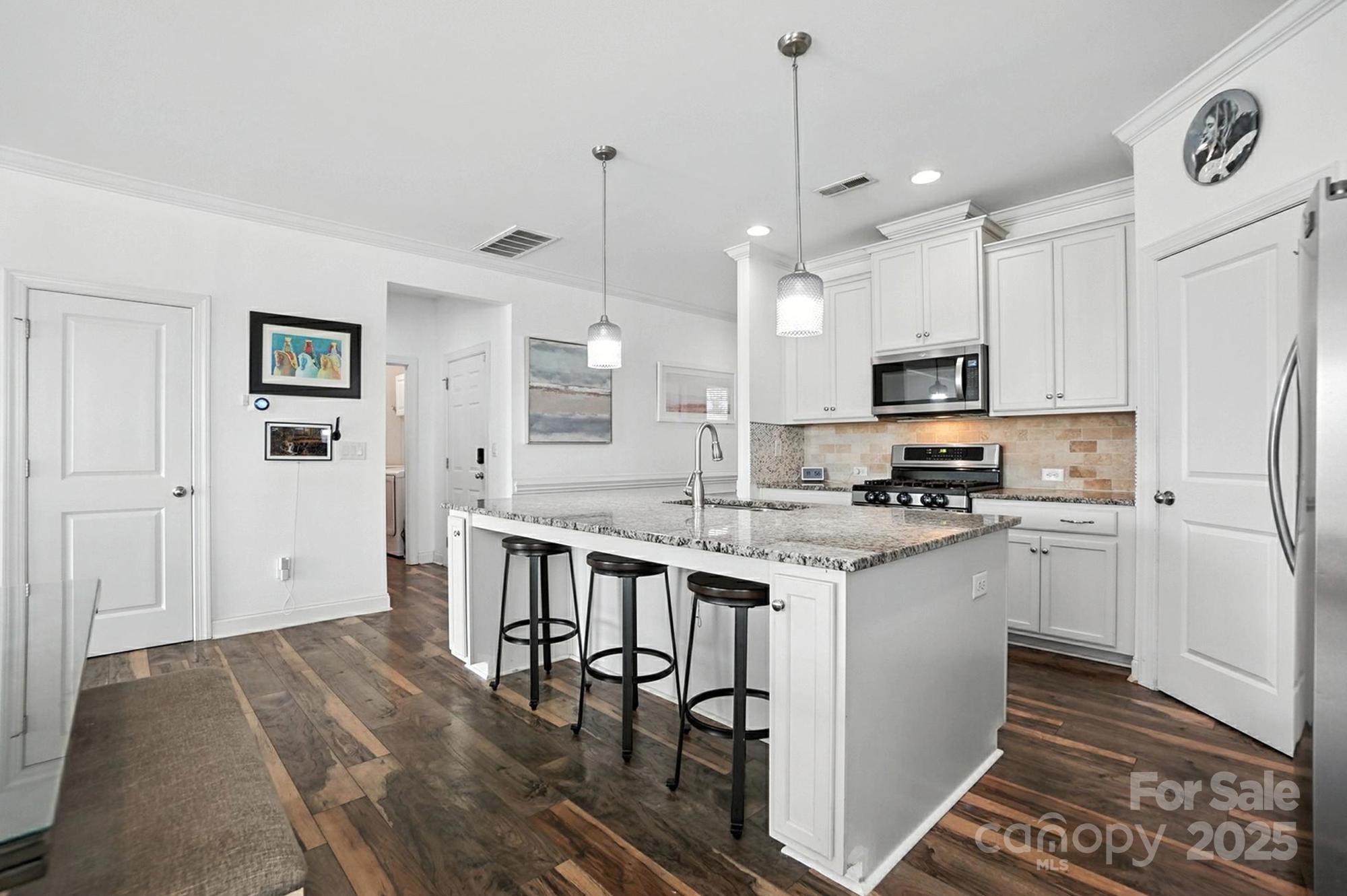 2026 Union Grove Lane Property Photo 10