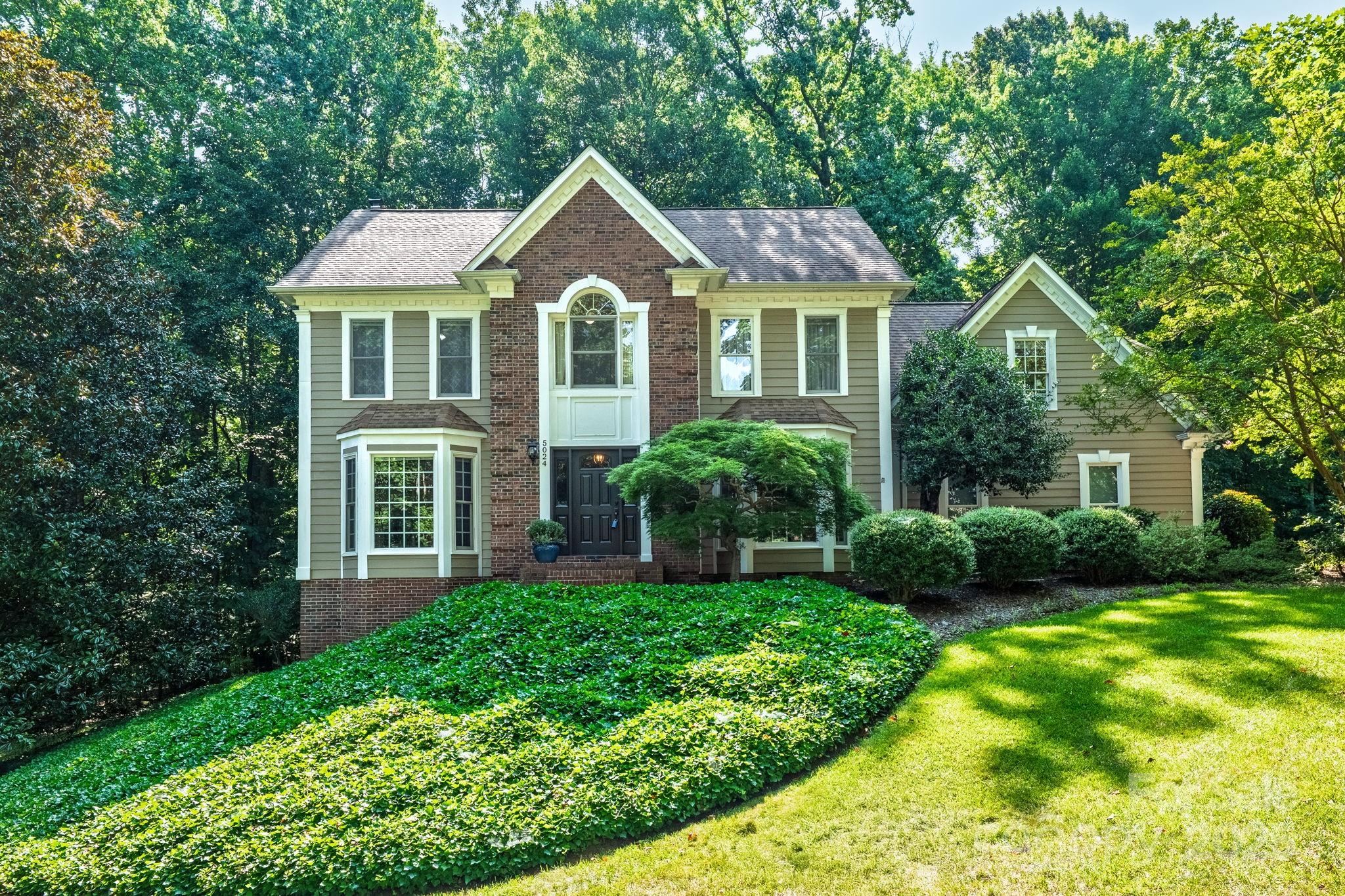 5024 Ardenwoods Drive Property Photo 1