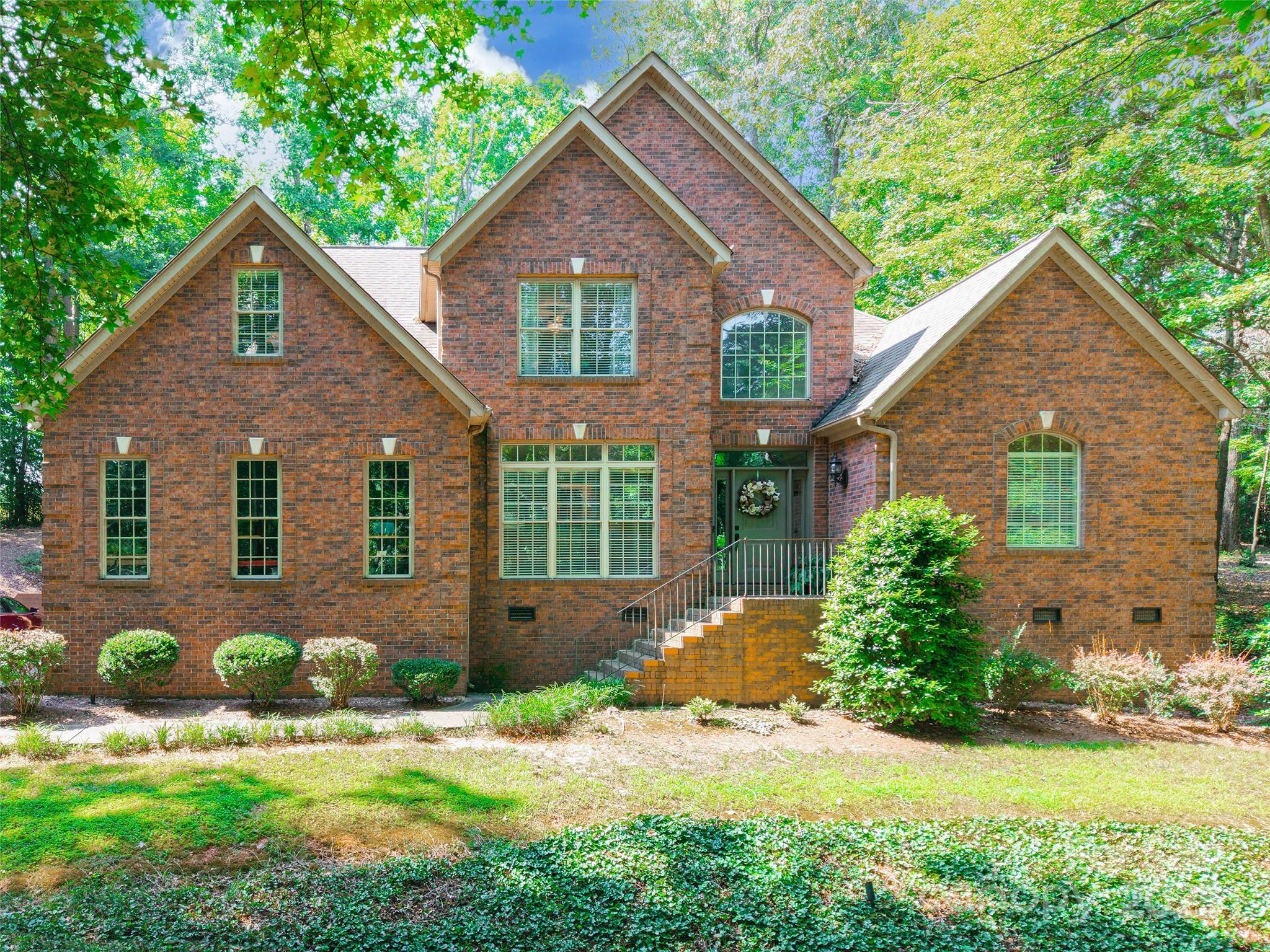 1227 Cabin Creek Court Property Photo 1