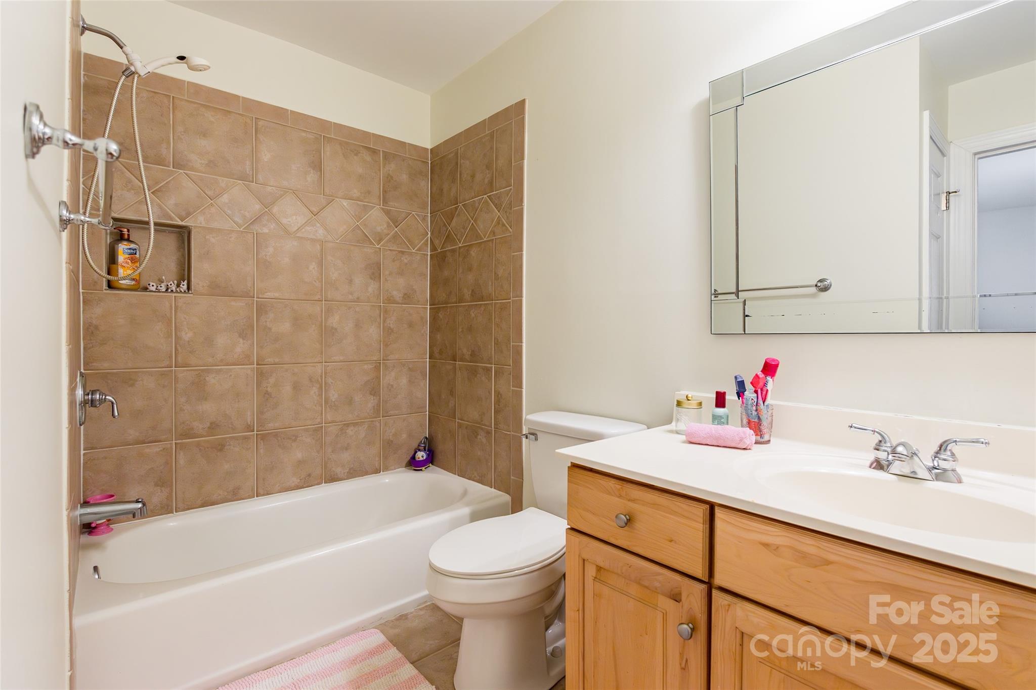 1227 Cabin Creek Court Property Photo 33