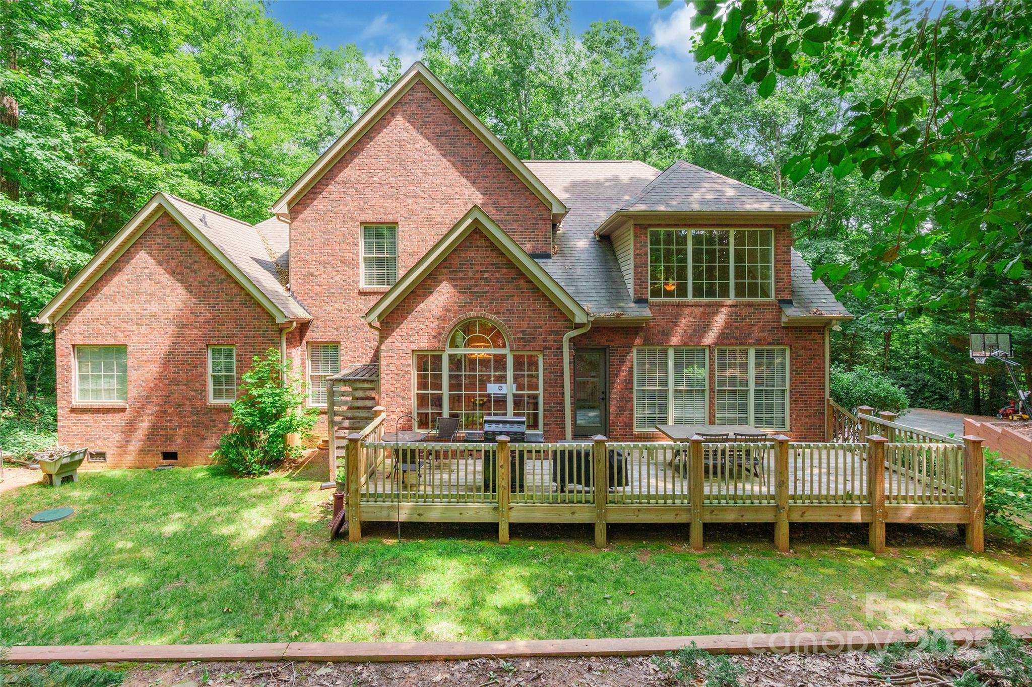1227 Cabin Creek Court Property Photo 40