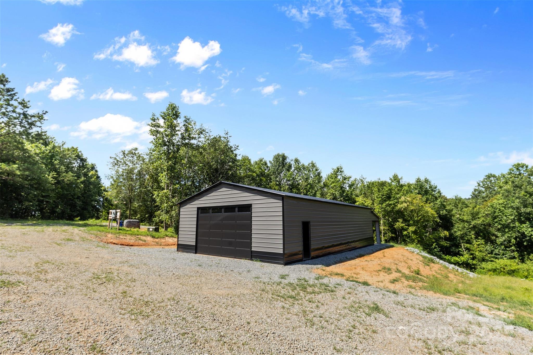 1371 Alexis High Shoals Road Property Photo 2