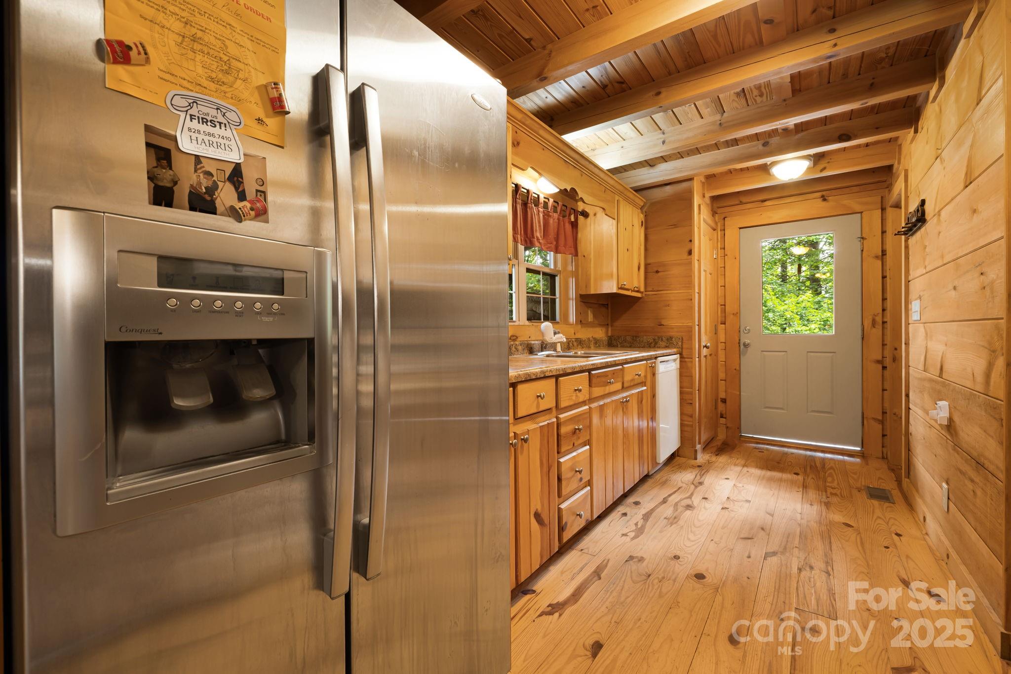 41 Waya Way Property Photo 12