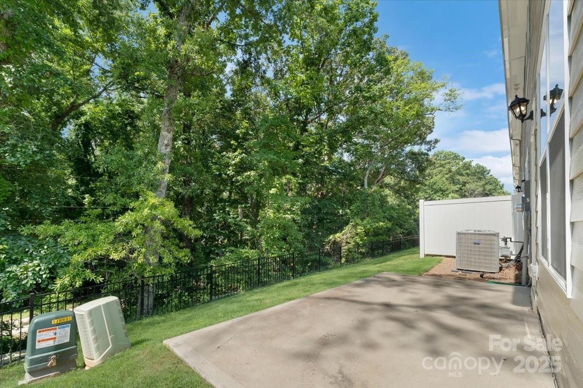 4237 Plumeria Way Property Photo 22