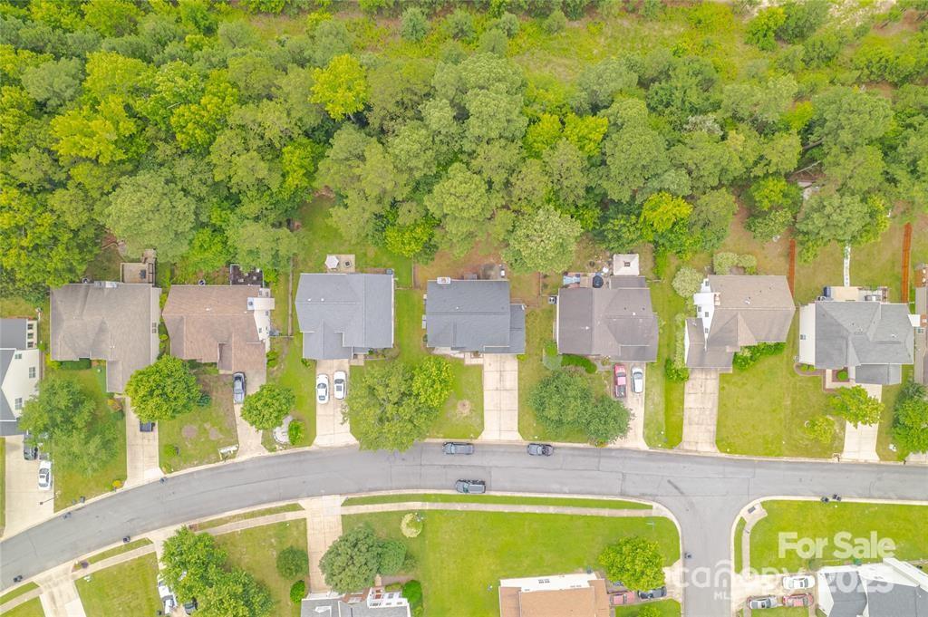 9910 Sandman Lane Property Photo 35