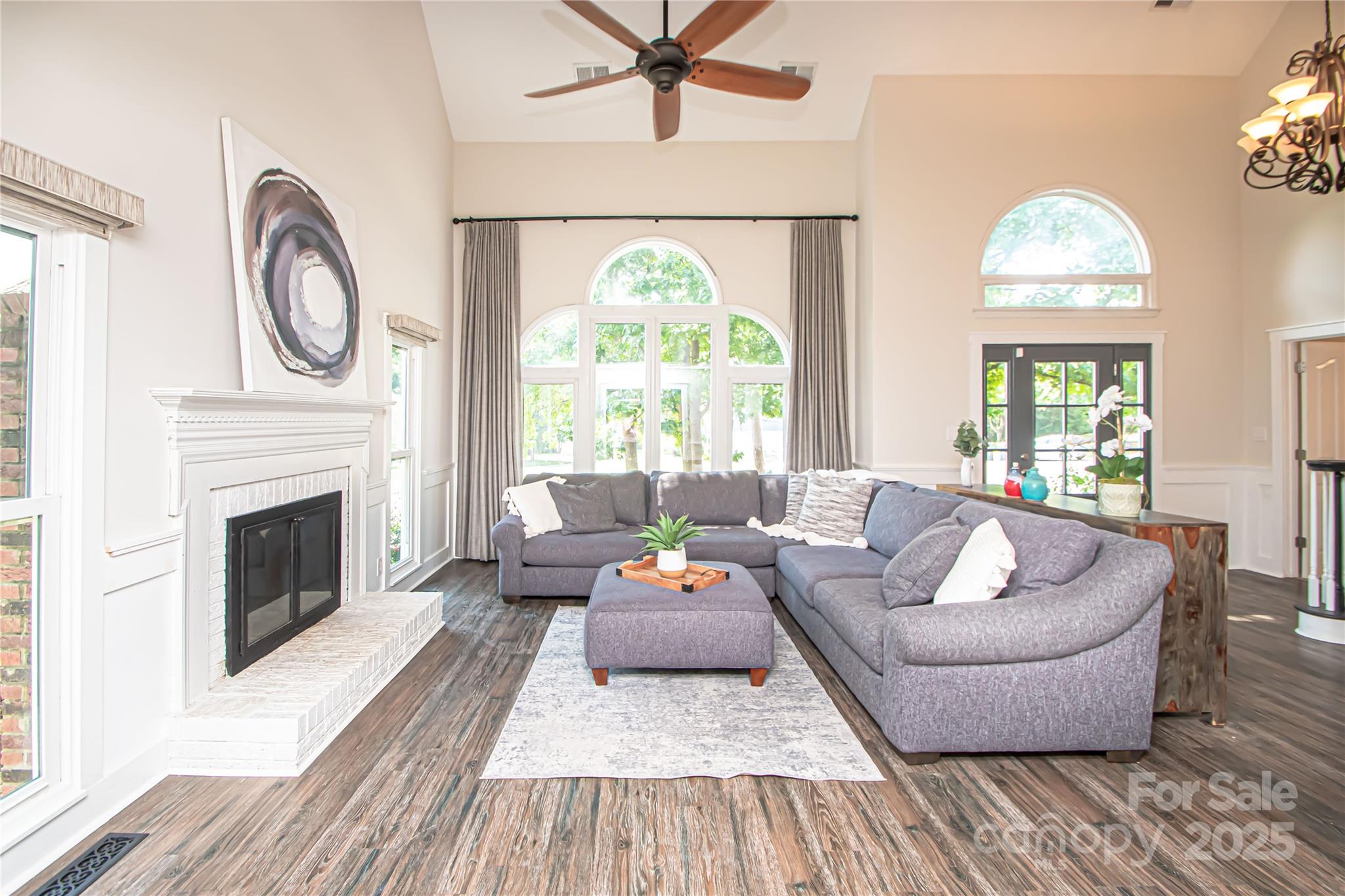 10711 Spring Camp Way Property Photo 12
