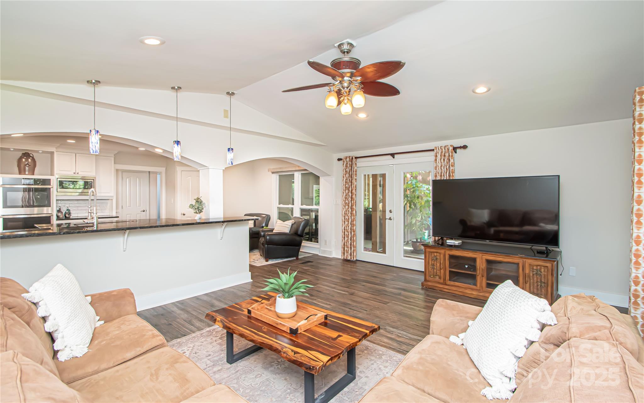 10711 Spring Camp Way Property Photo 20