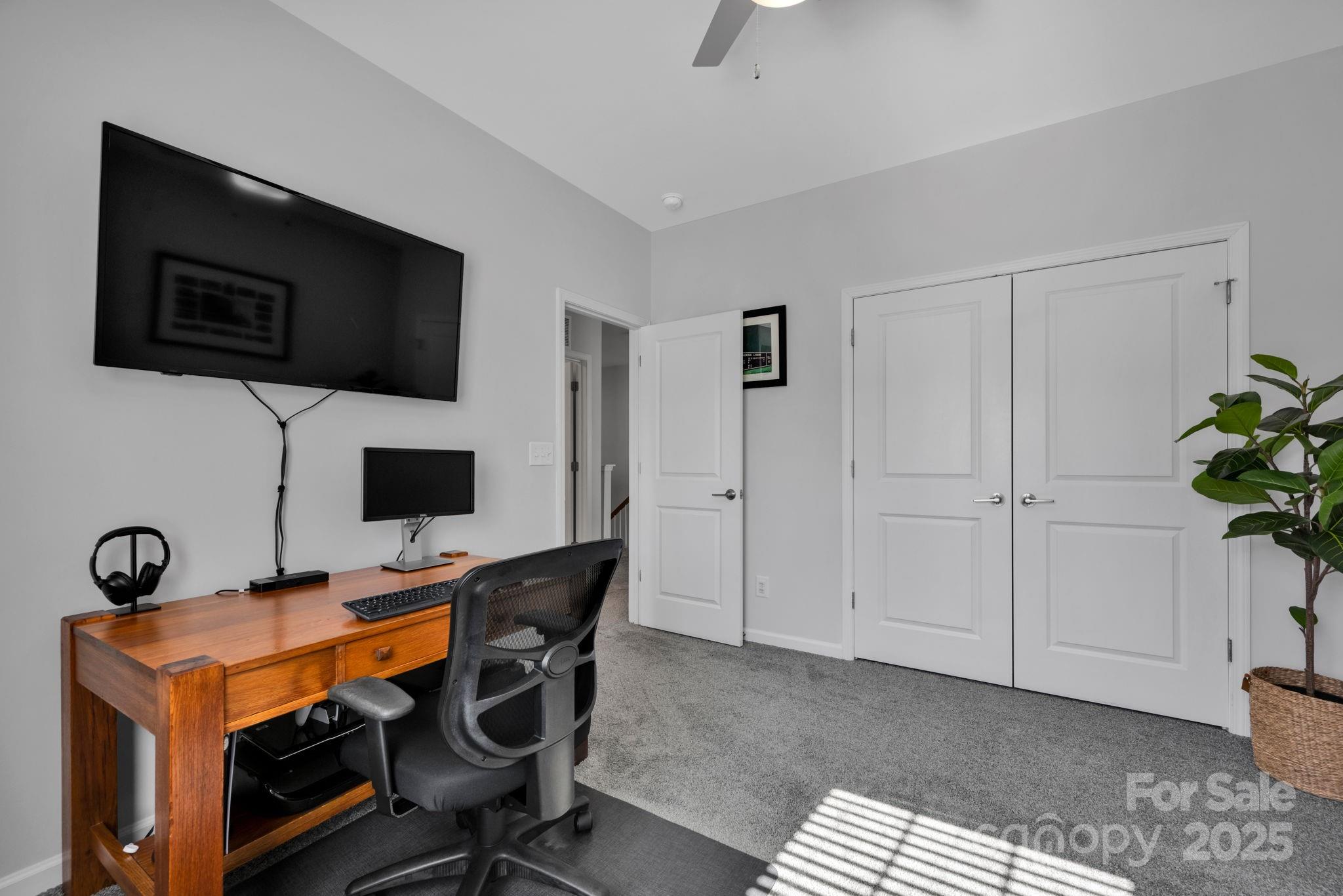 187 Tetcott Street Property Photo 34