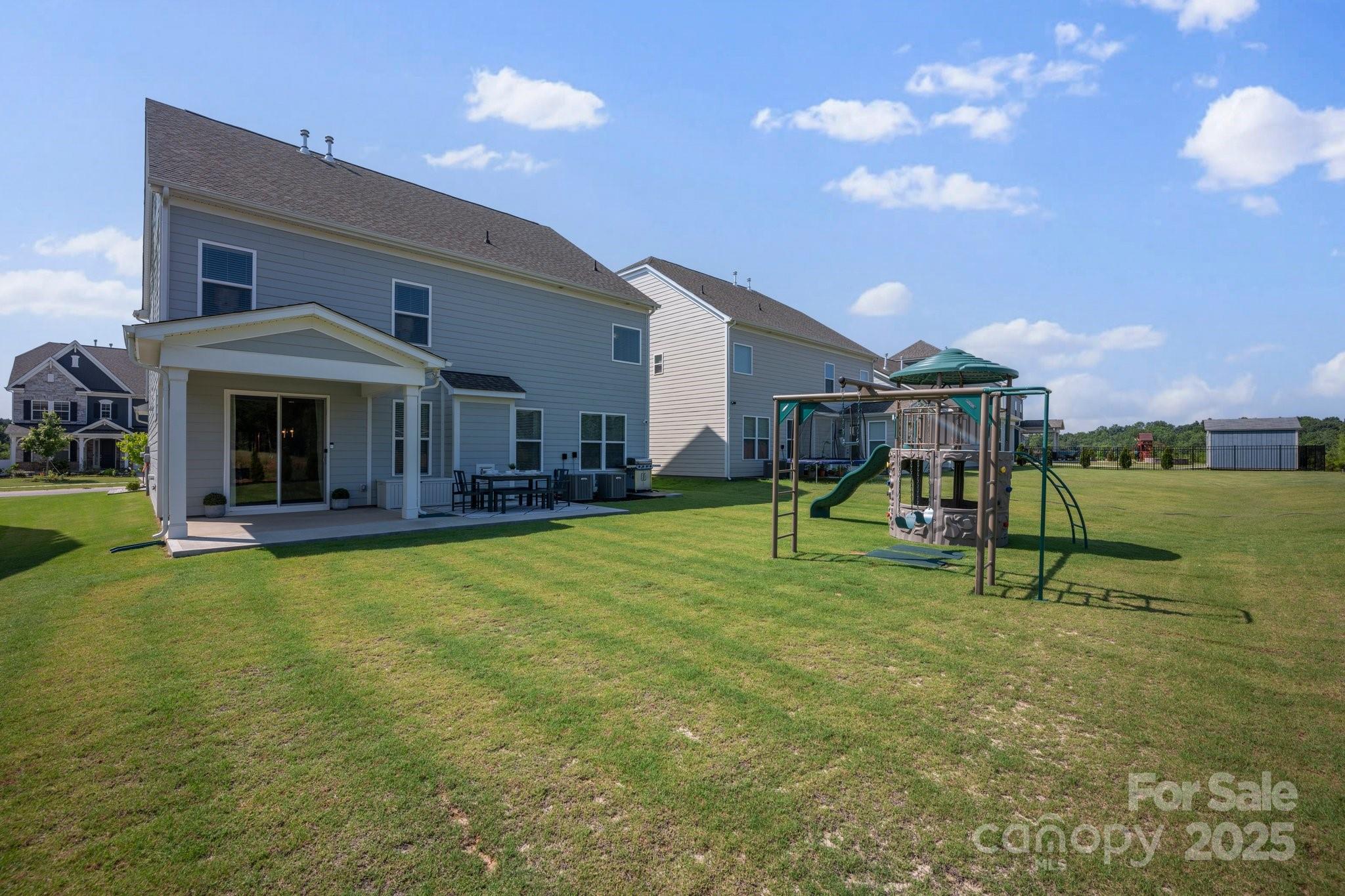 187 Tetcott Street Property Photo 43